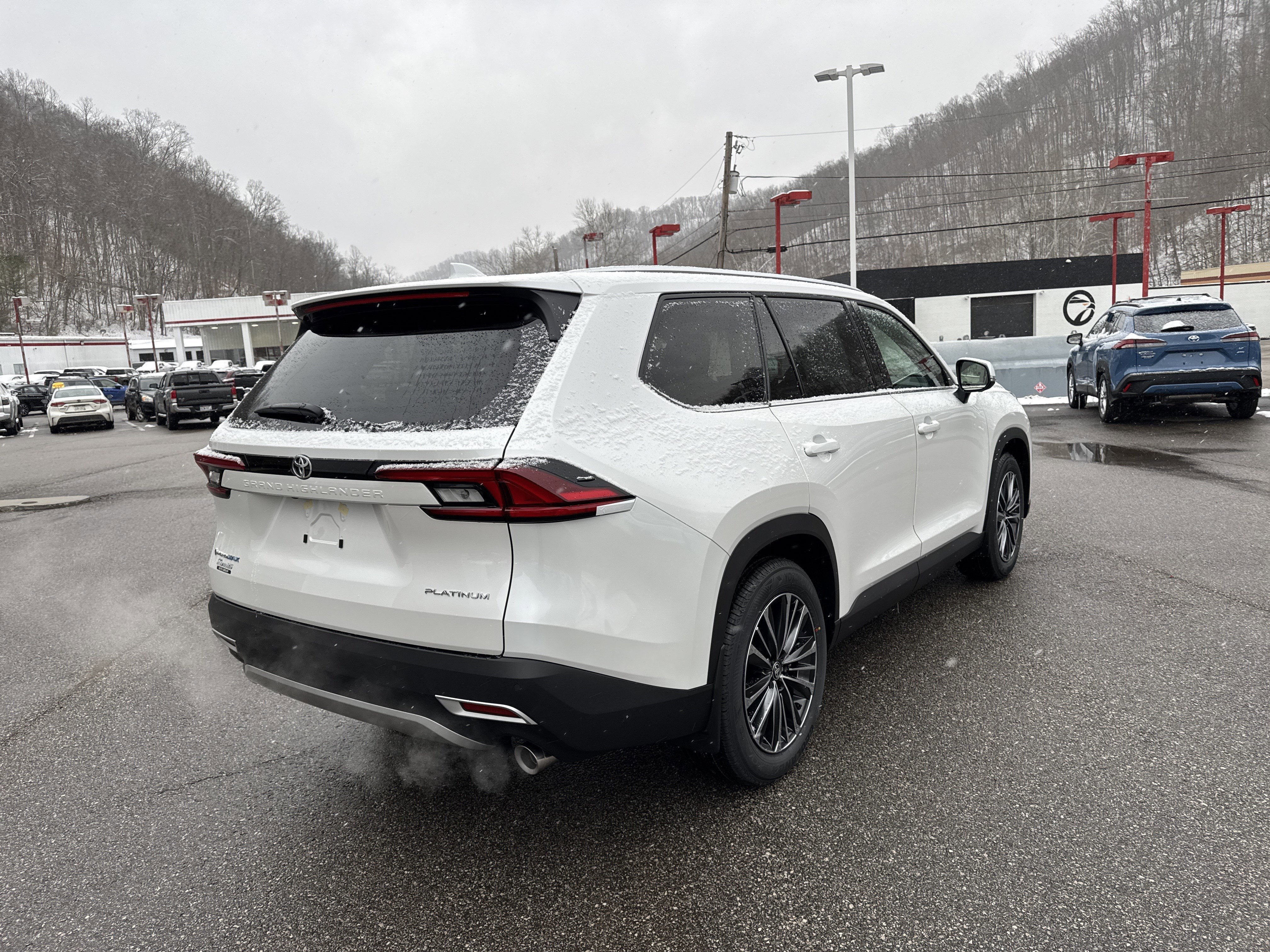 2026 Toyota Grand Highlander Hybrid Hybrid MAX Platinum