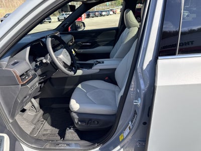 2026 Toyota Grand Highlander Hybrid Hybrid MAX Platinum