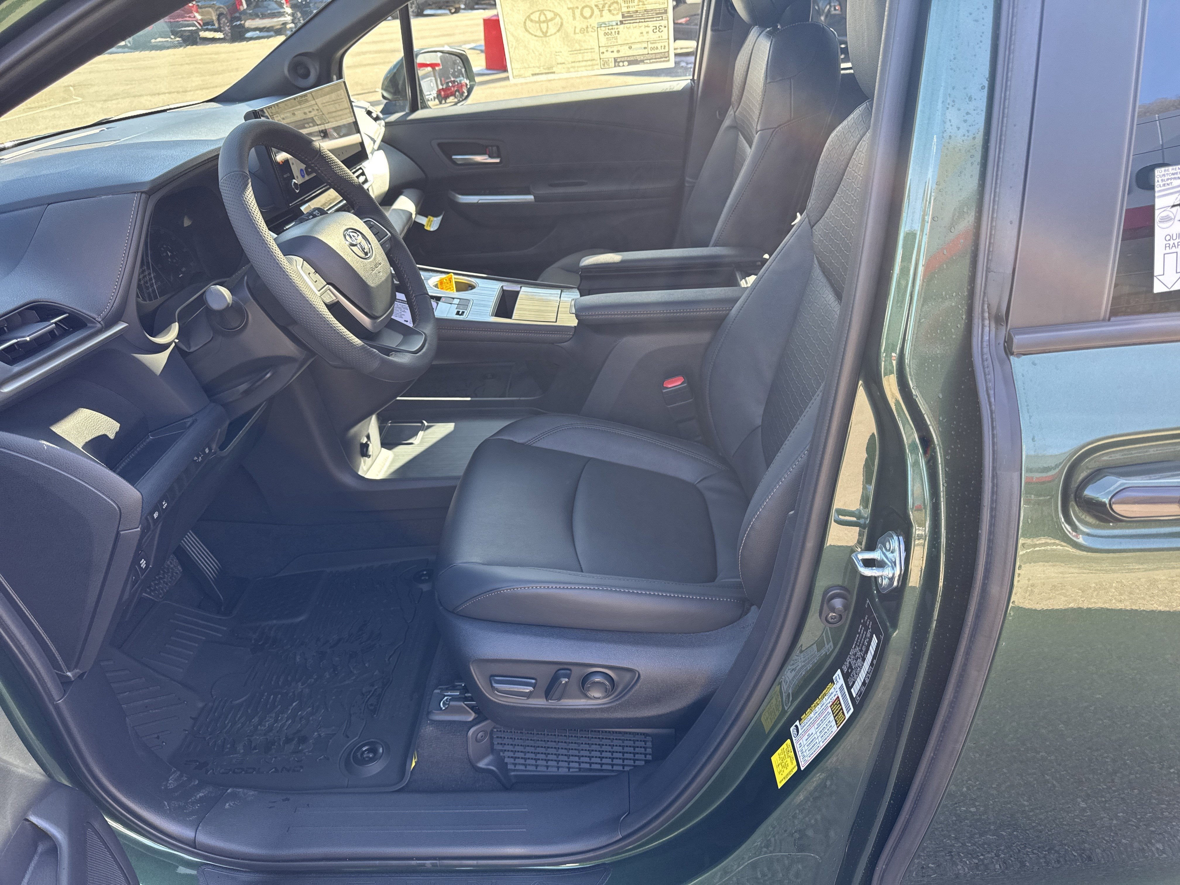 2026 Toyota Sienna Woodland Edition