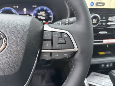 2026 Toyota Highlander Hybrid Hybrid Platinum