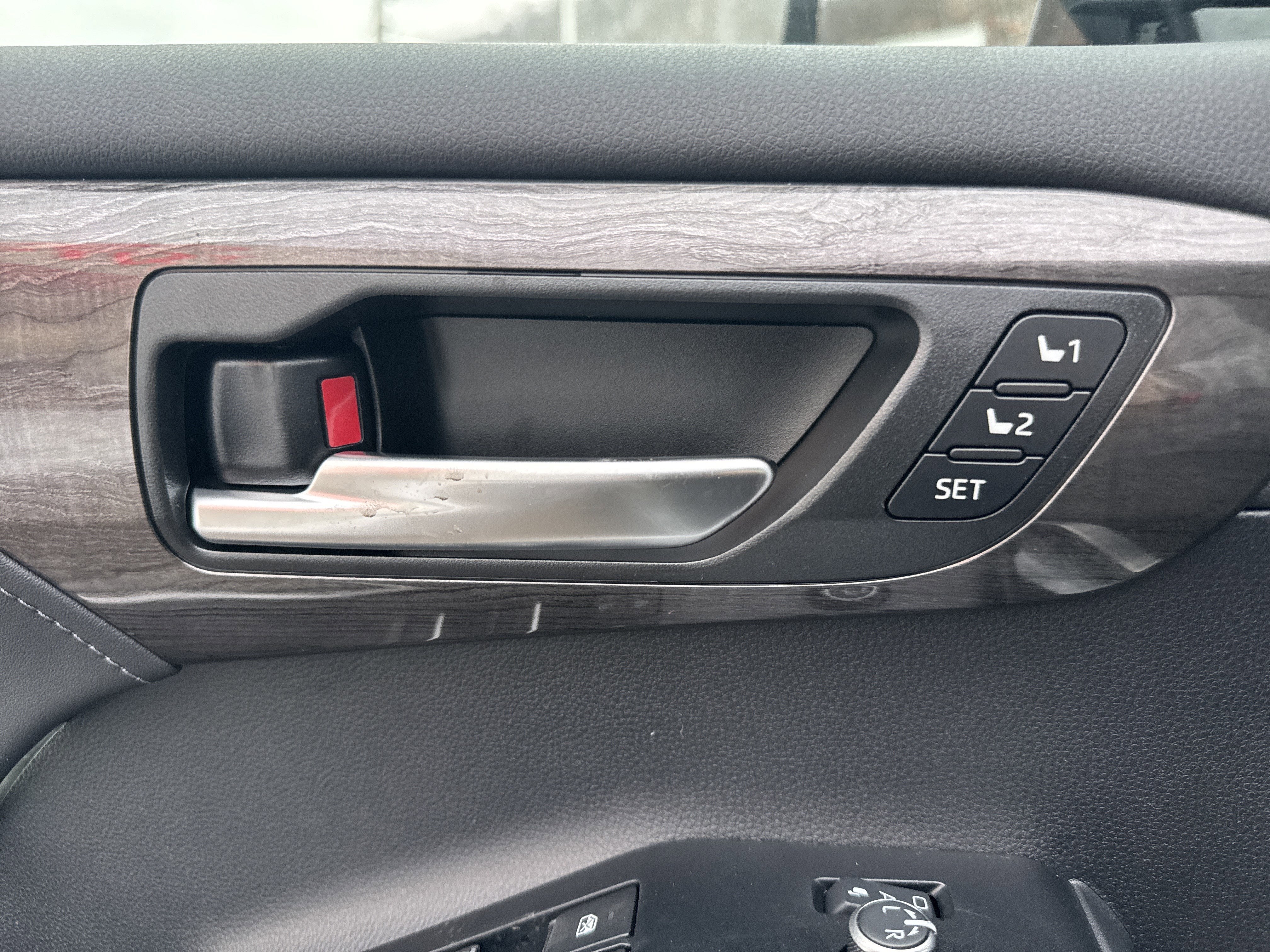 2026 Toyota Highlander Hybrid Hybrid Platinum