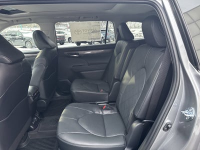 2026 Toyota Highlander Hybrid Hybrid Platinum
