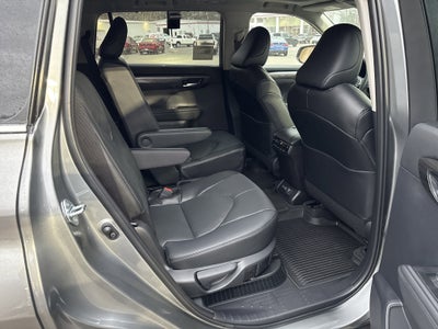 2026 Toyota Highlander Hybrid Hybrid Platinum