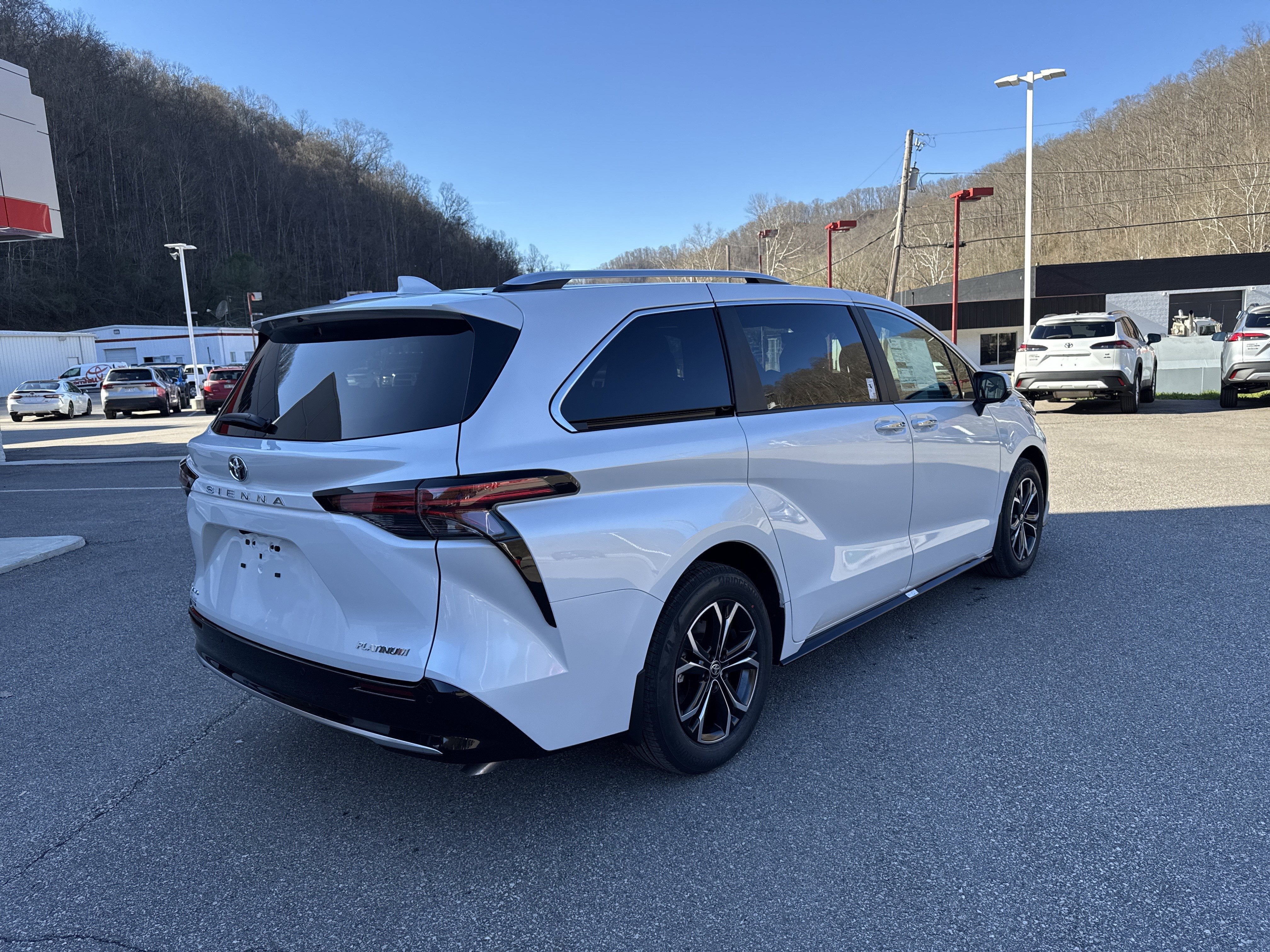 2026 Toyota Sienna Platinum