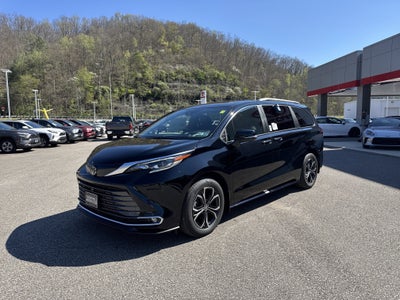 2026 Toyota Sienna Platinum