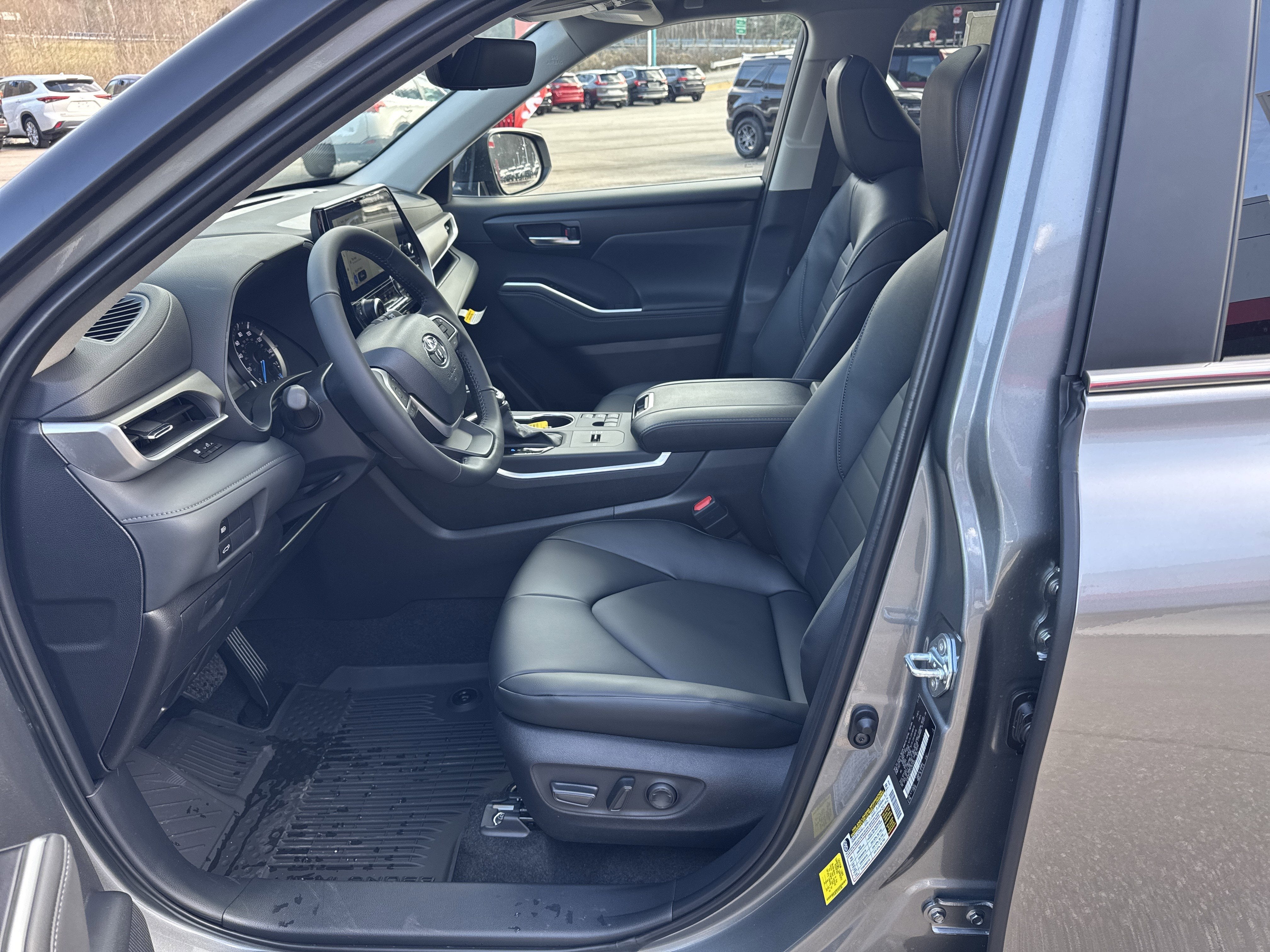 2026 Toyota Highlander Hybrid Hybrid XLE