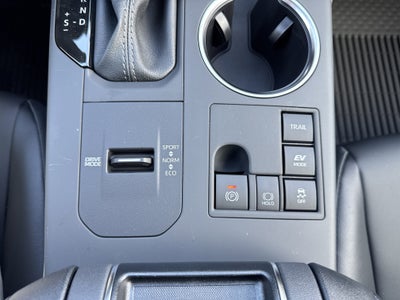 2026 Toyota Highlander Hybrid Hybrid XLE