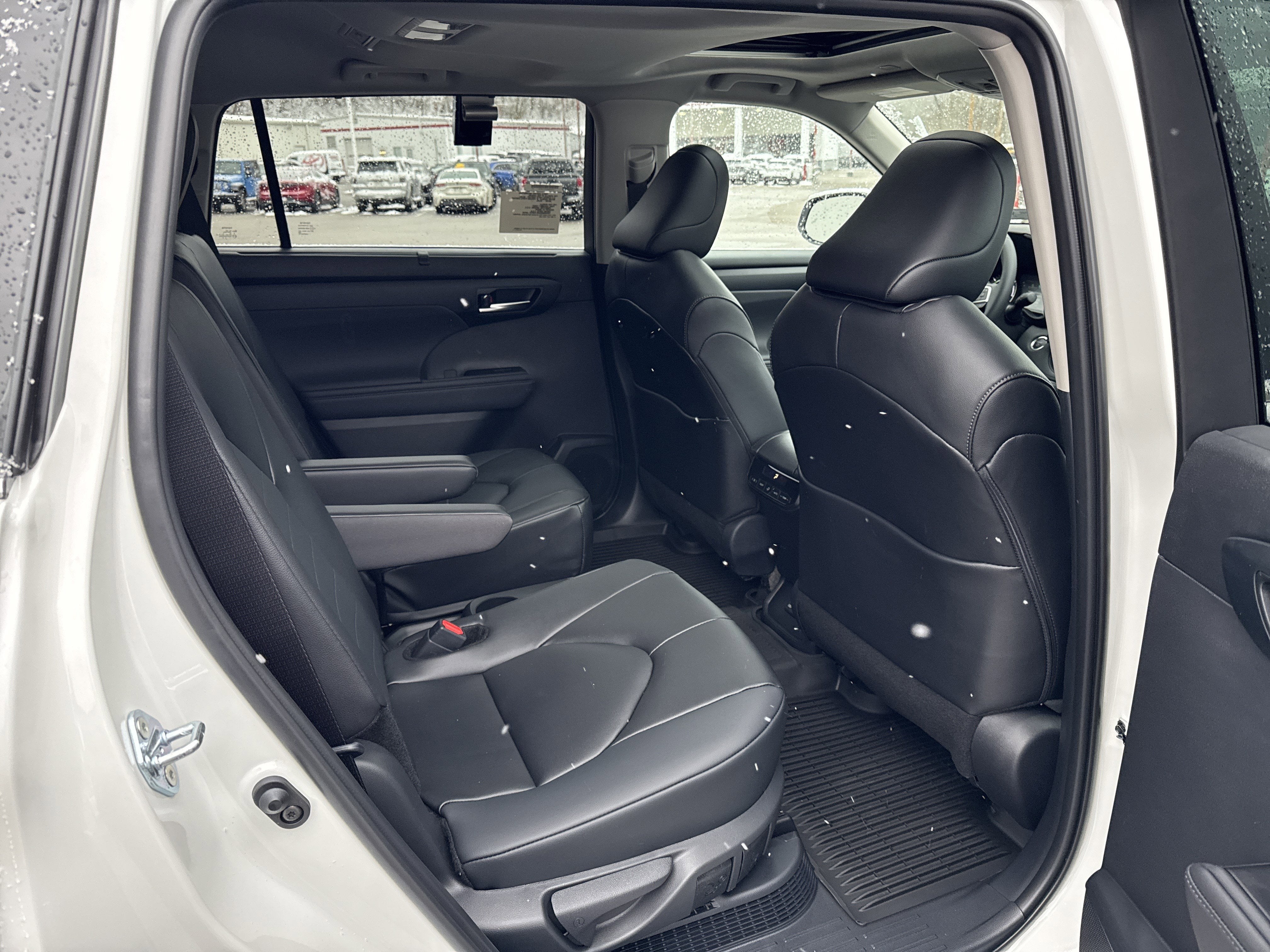 2026 Toyota Highlander Hybrid Hybrid XLE