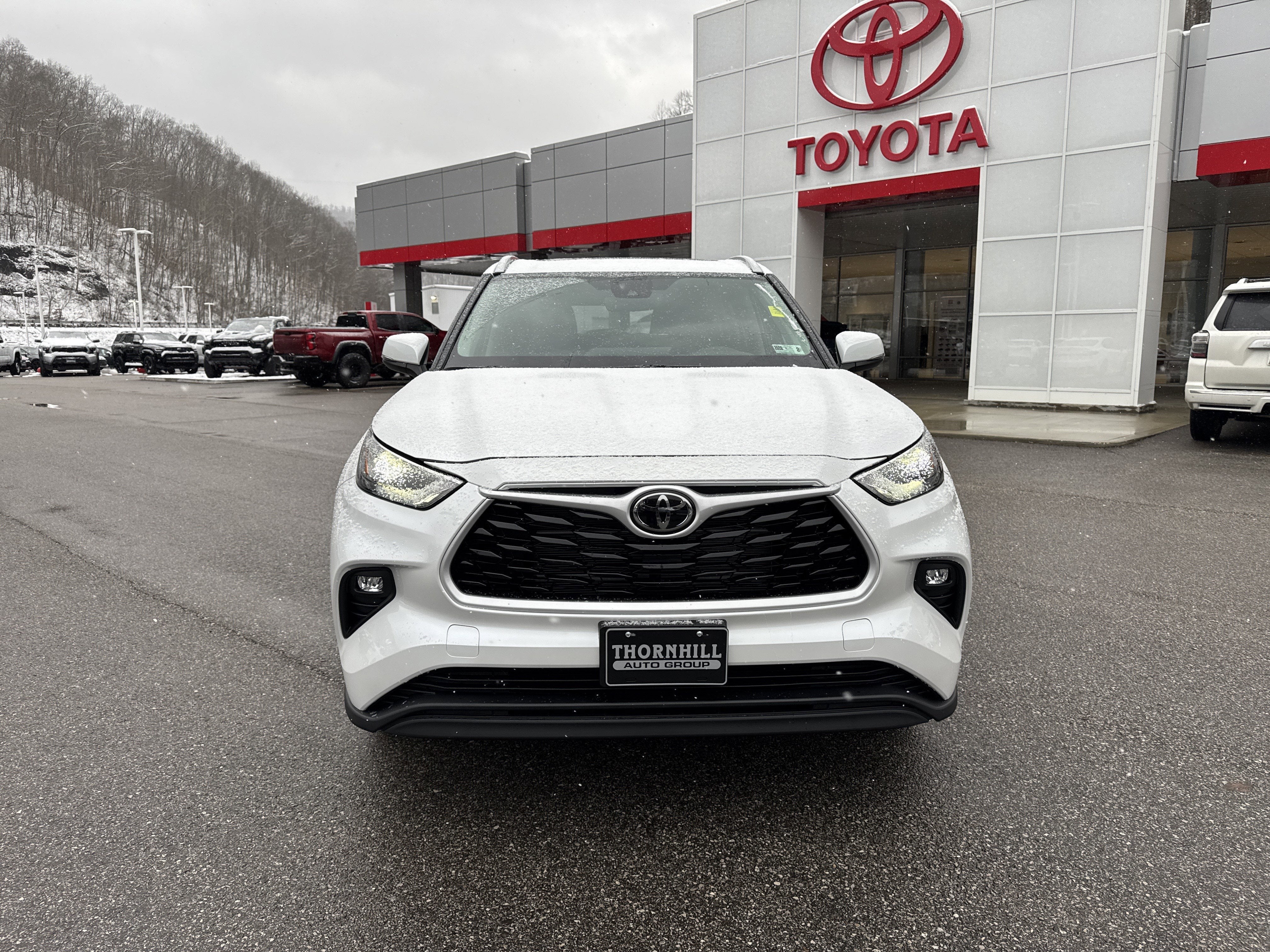 2026 Toyota Highlander Hybrid Hybrid XLE