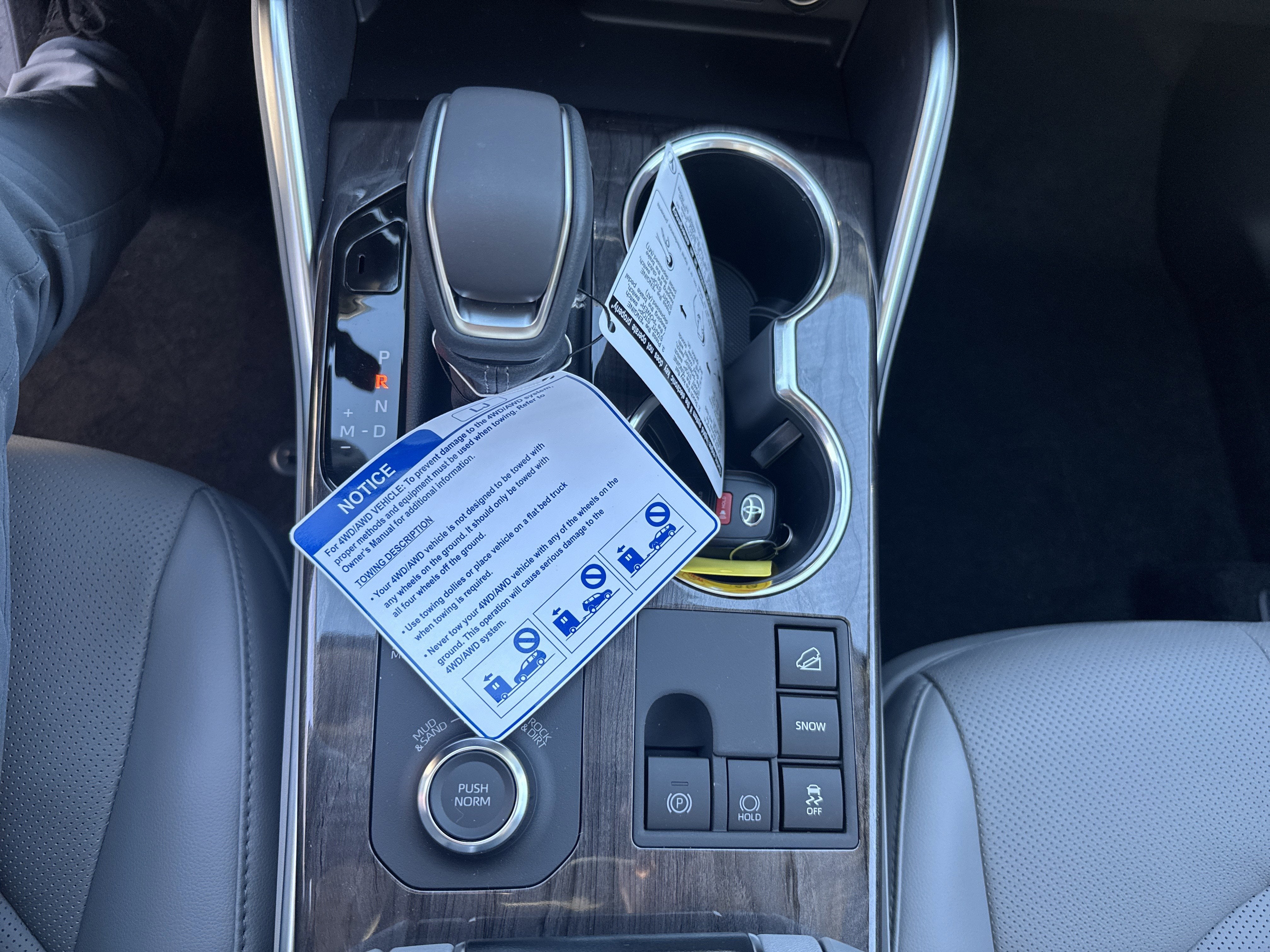 2026 Toyota Highlander Platinum