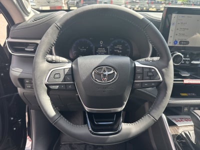 2026 Toyota Highlander Limited