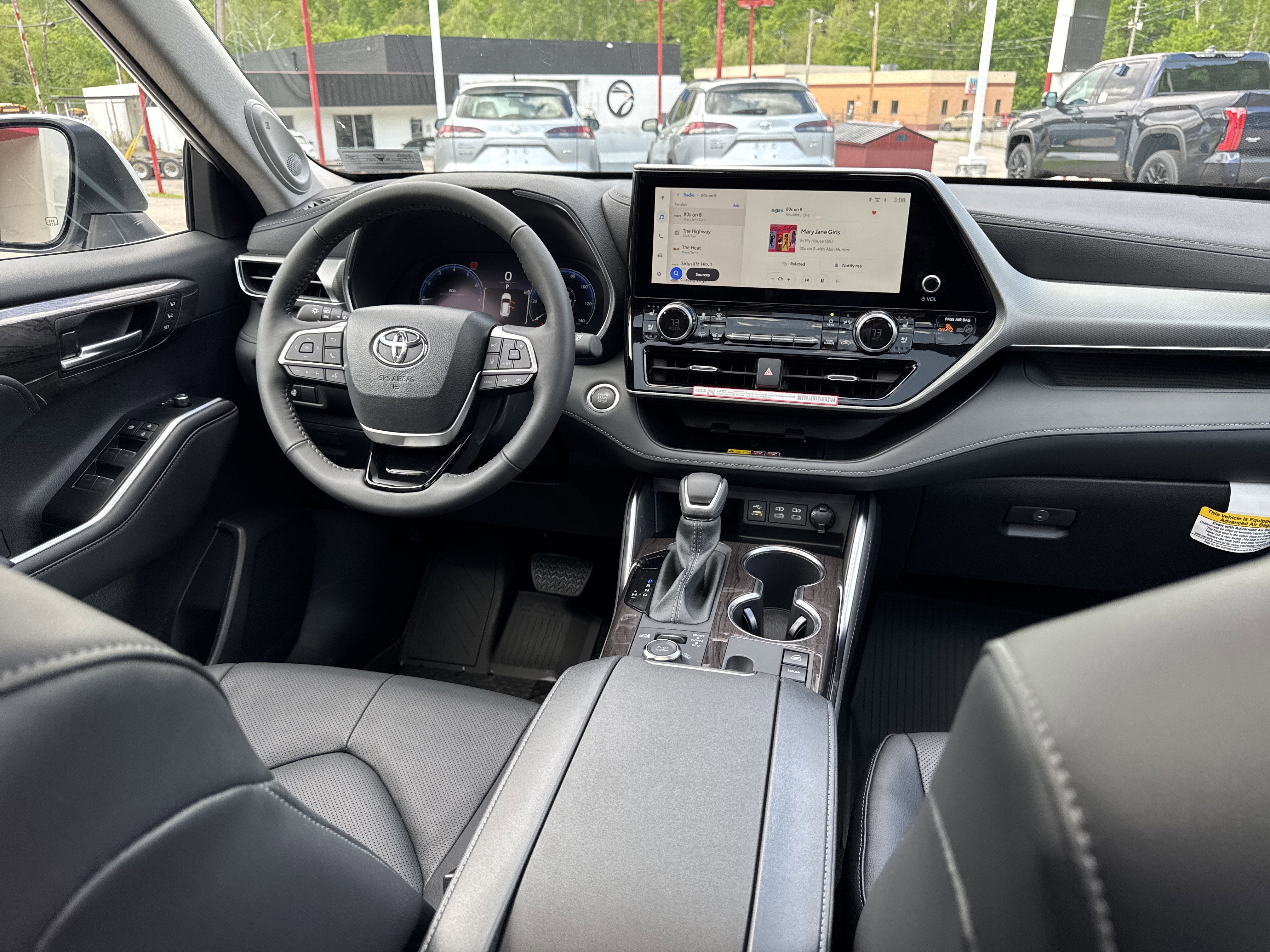 2026 Toyota Highlander Platinum