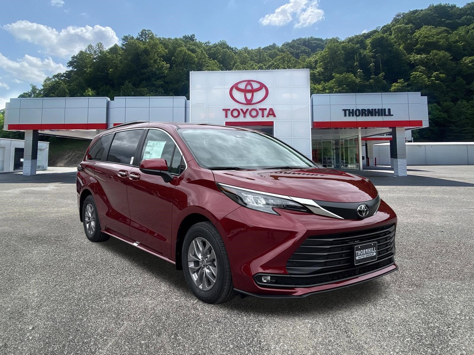 2026 Toyota Sienna XLE