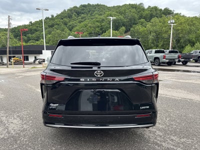 2026 Toyota Sienna Limited
