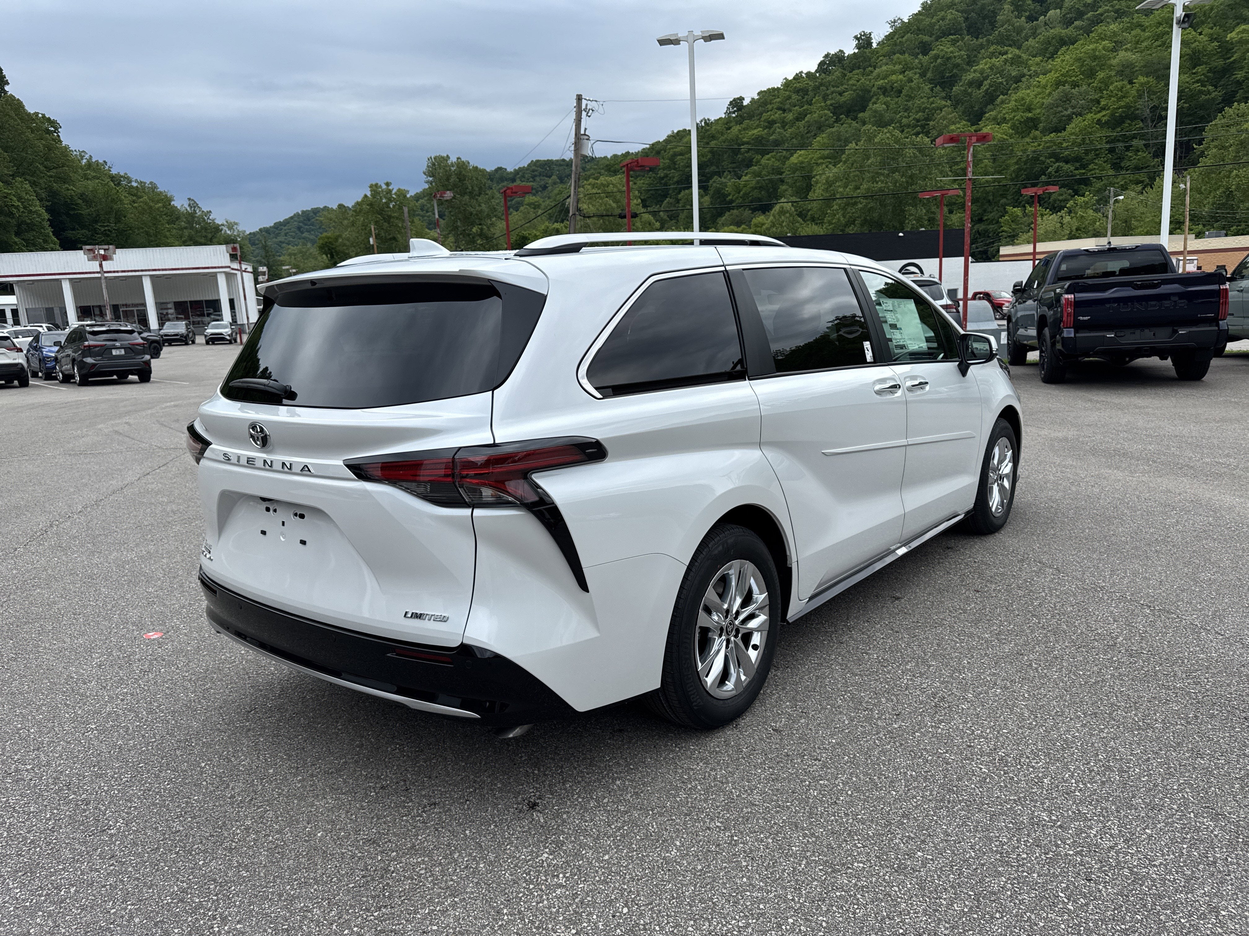 2026 Toyota Sienna Limited