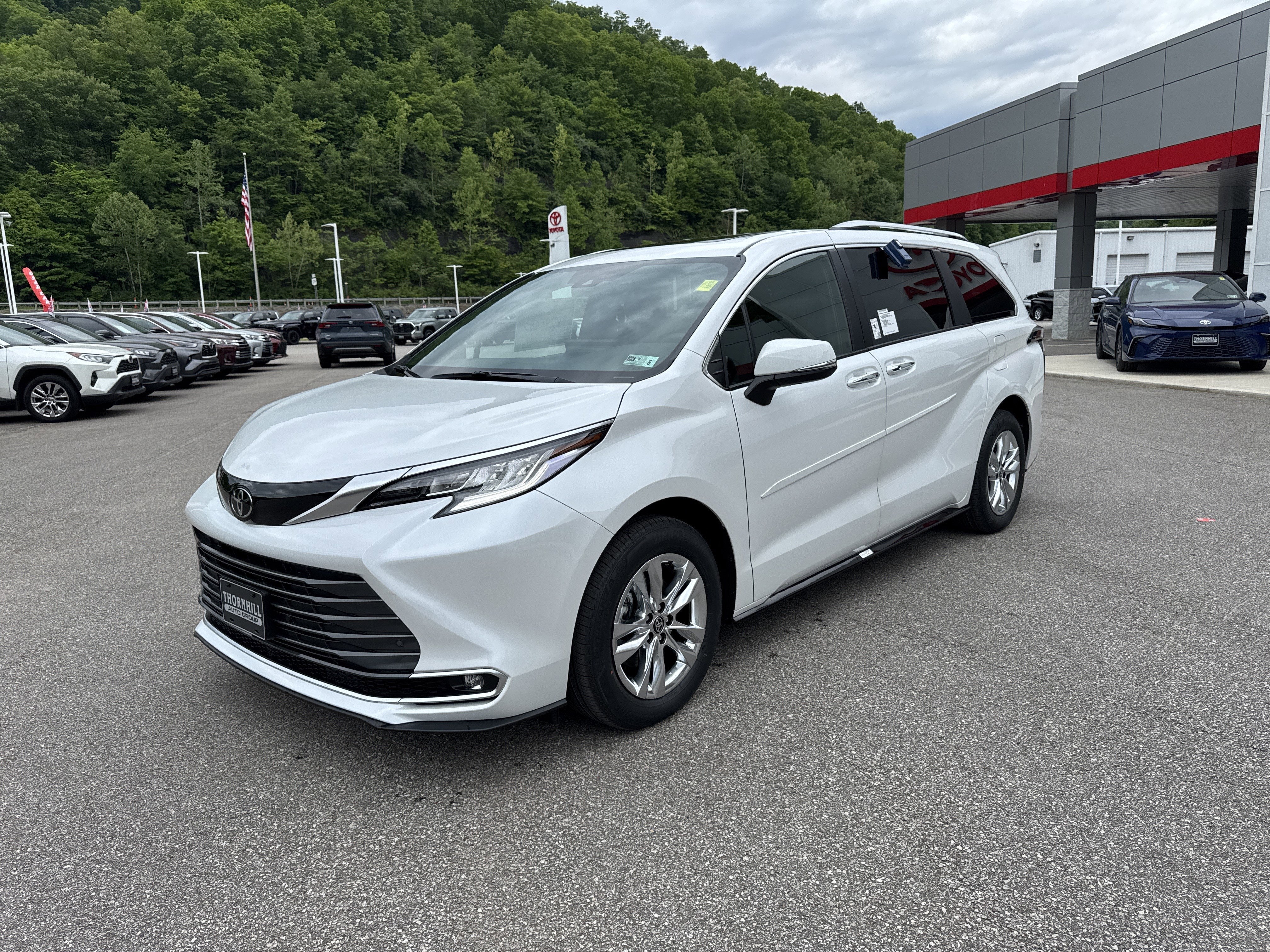 2026 Toyota Sienna Limited
