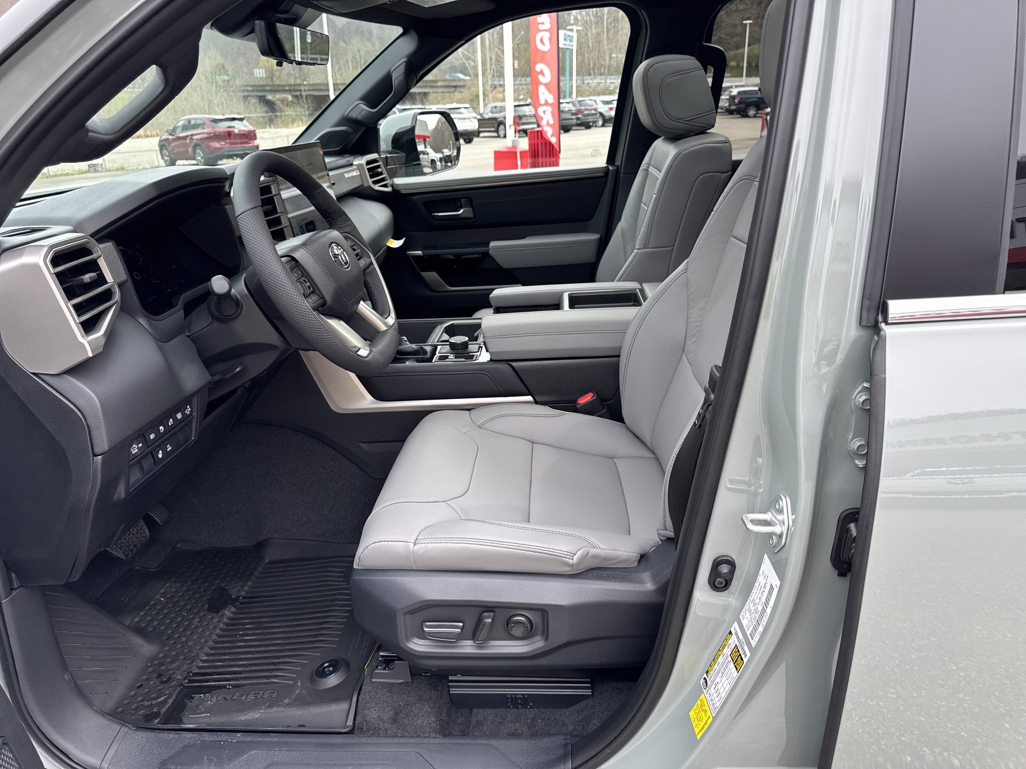 2026 Toyota Tundra i-FORCE MAX Limited i-FORCE MAX