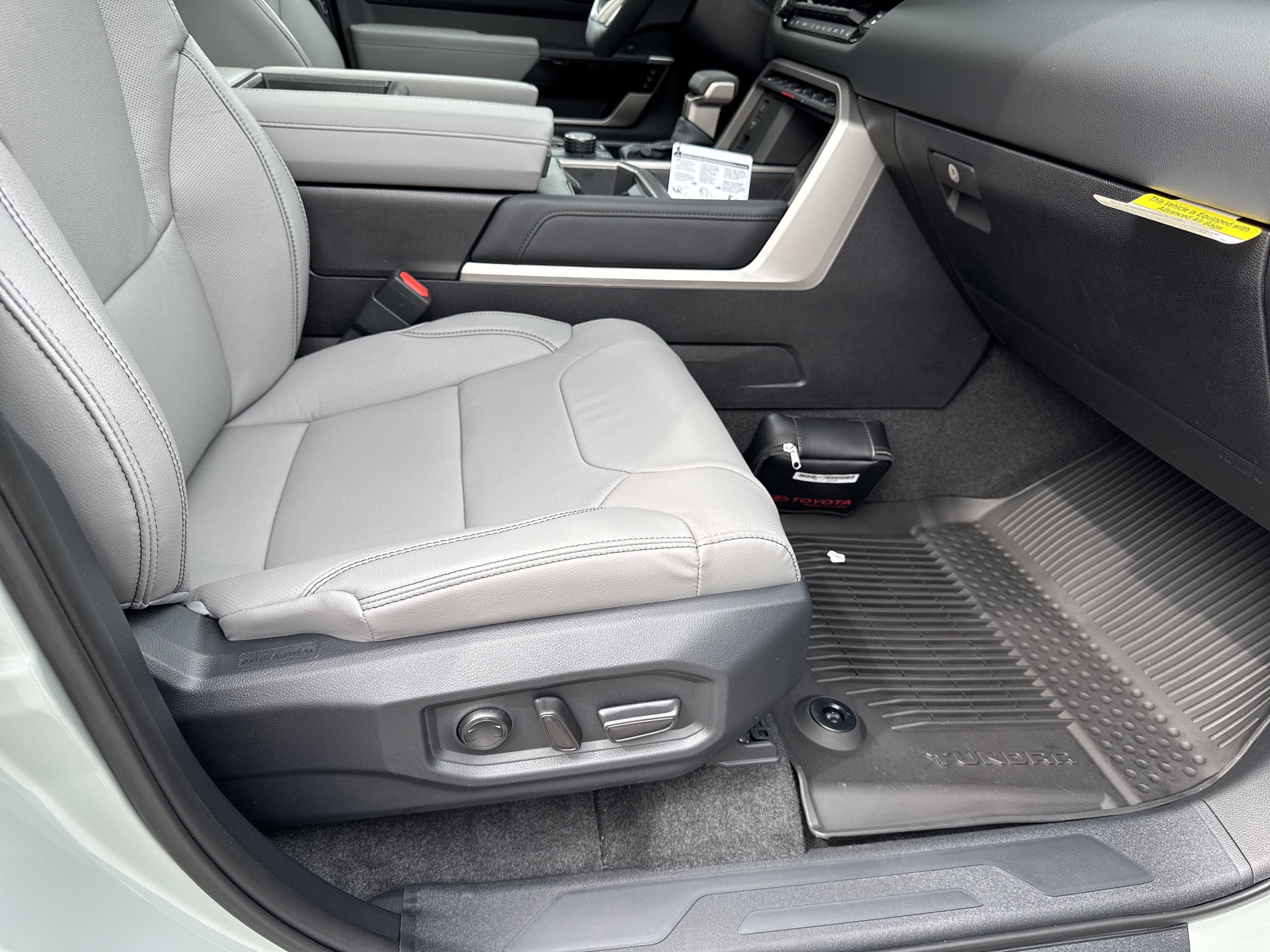 2026 Toyota Tundra i-FORCE MAX Limited i-FORCE MAX