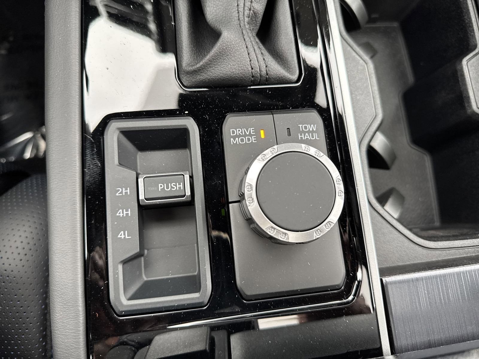 2025 Toyota Tundra Platinum