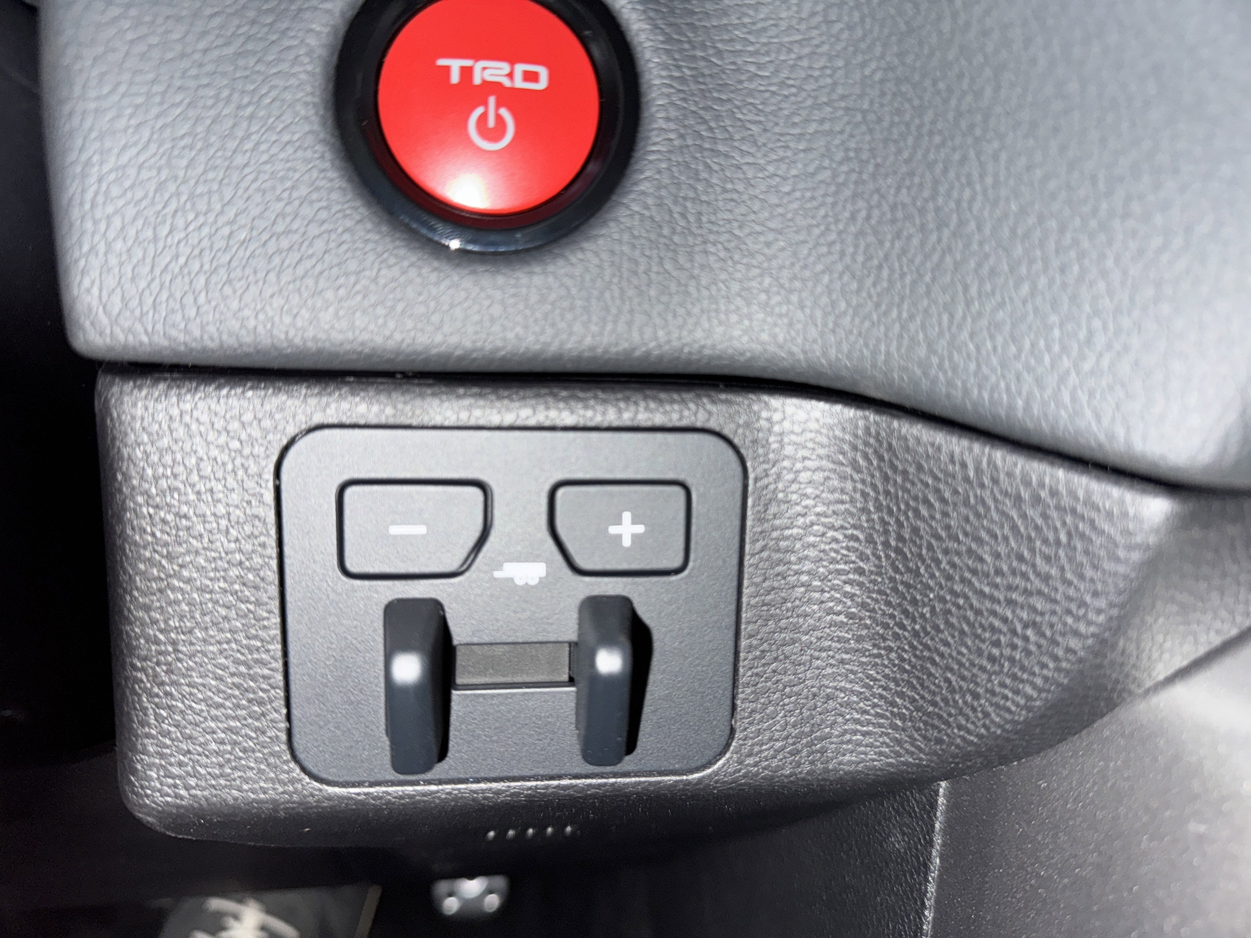 2026 Toyota Tundra i-FORCE MAX Limited i-FORCE MAX