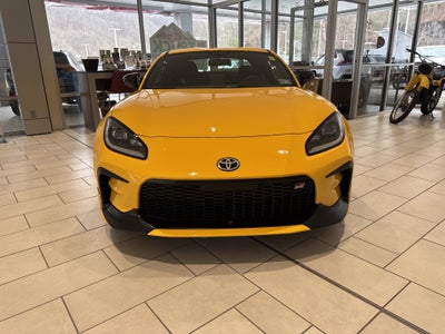 2026 Toyota GR86 GR86 Yuzu Edition