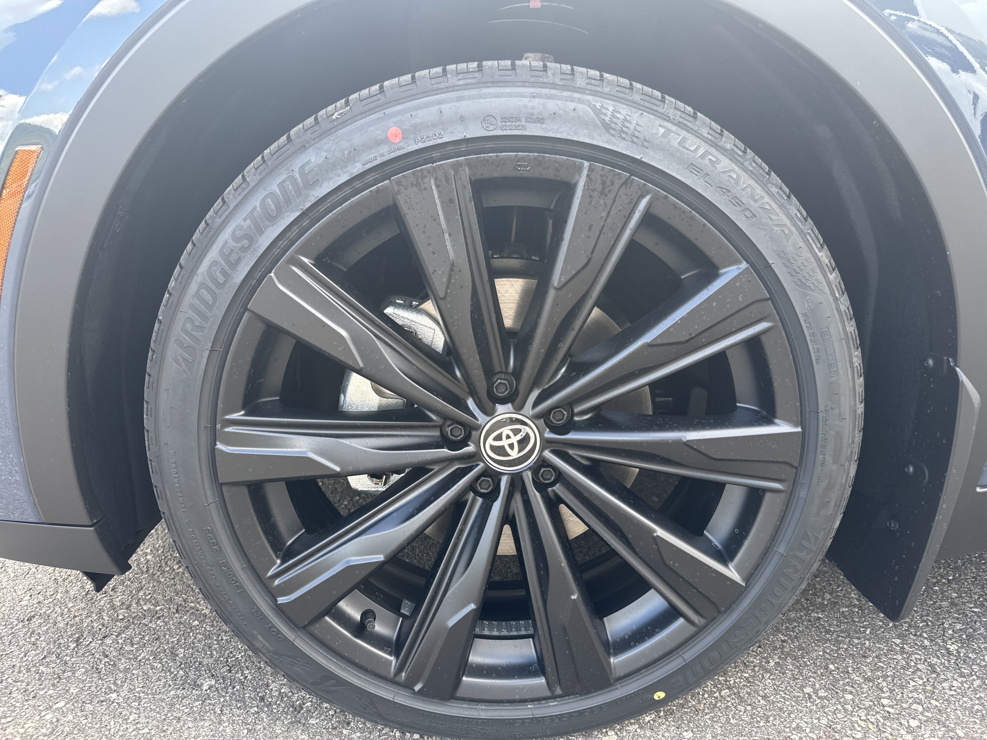 2026 Toyota Toyota Crown Nightshade