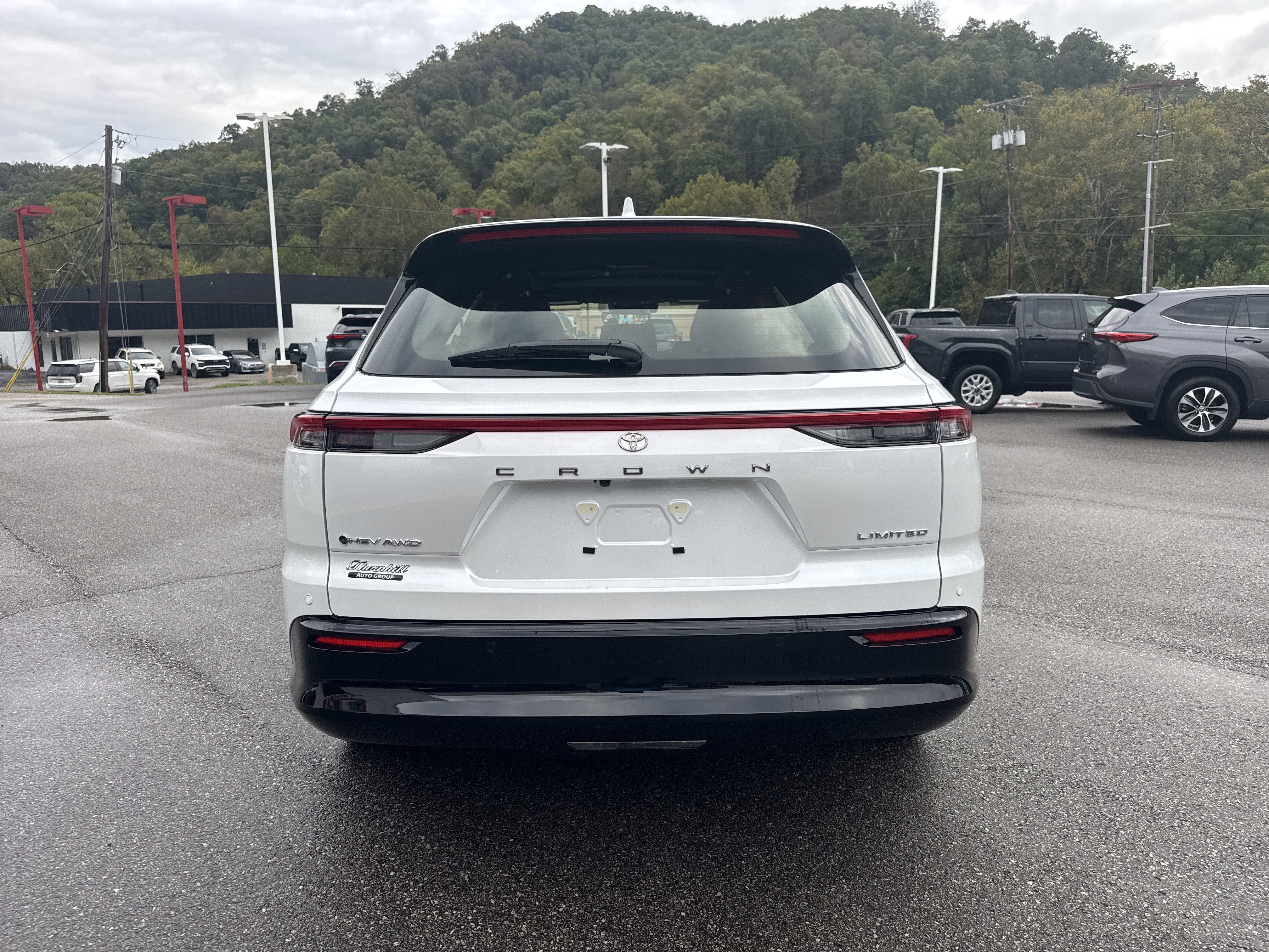 2025 Toyota Toyota Crown Signia Limited