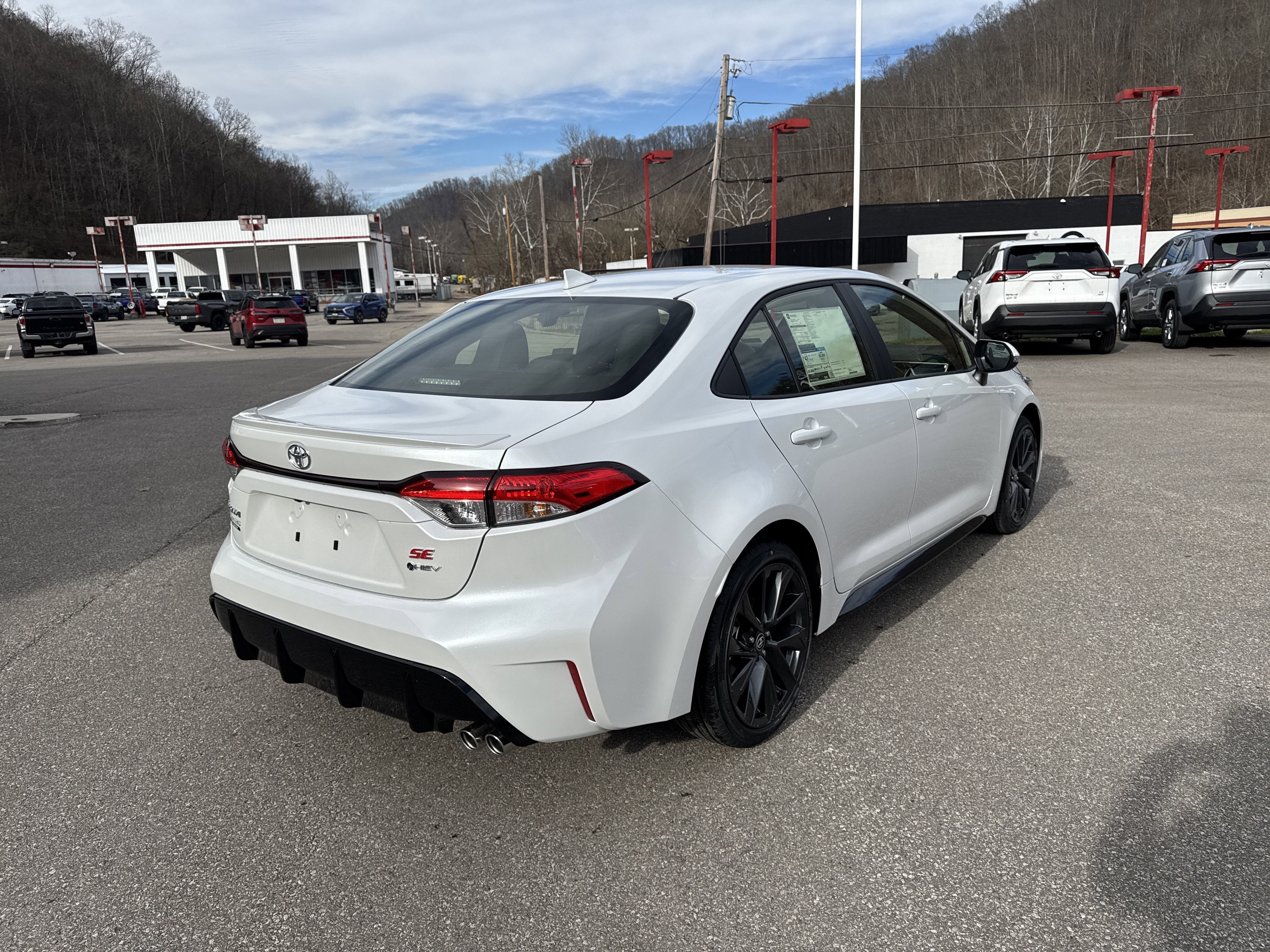 2026 Toyota Corolla Hybrid Hybrid SE