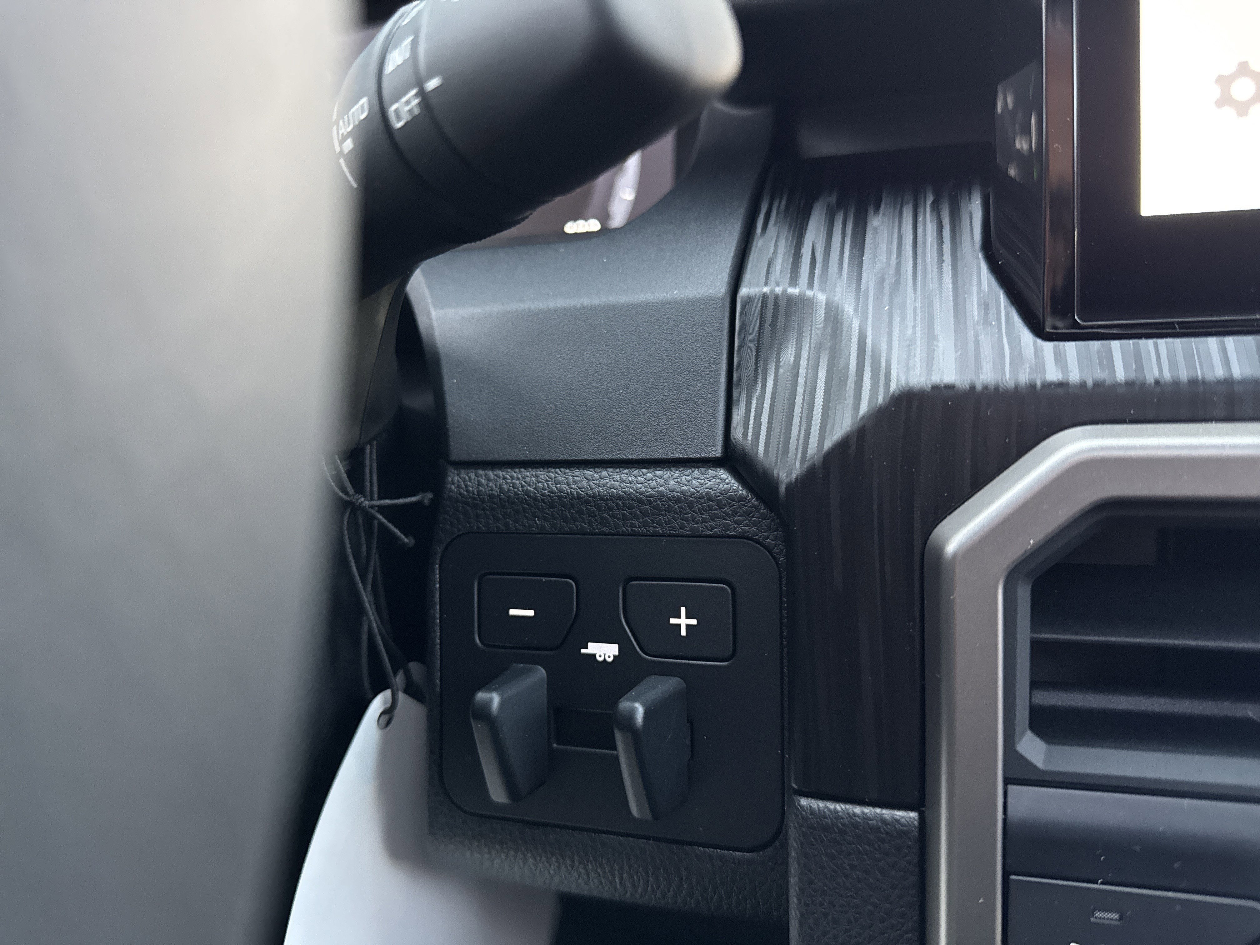 2026 Toyota 4Runner i-FORCE MAX Platinum