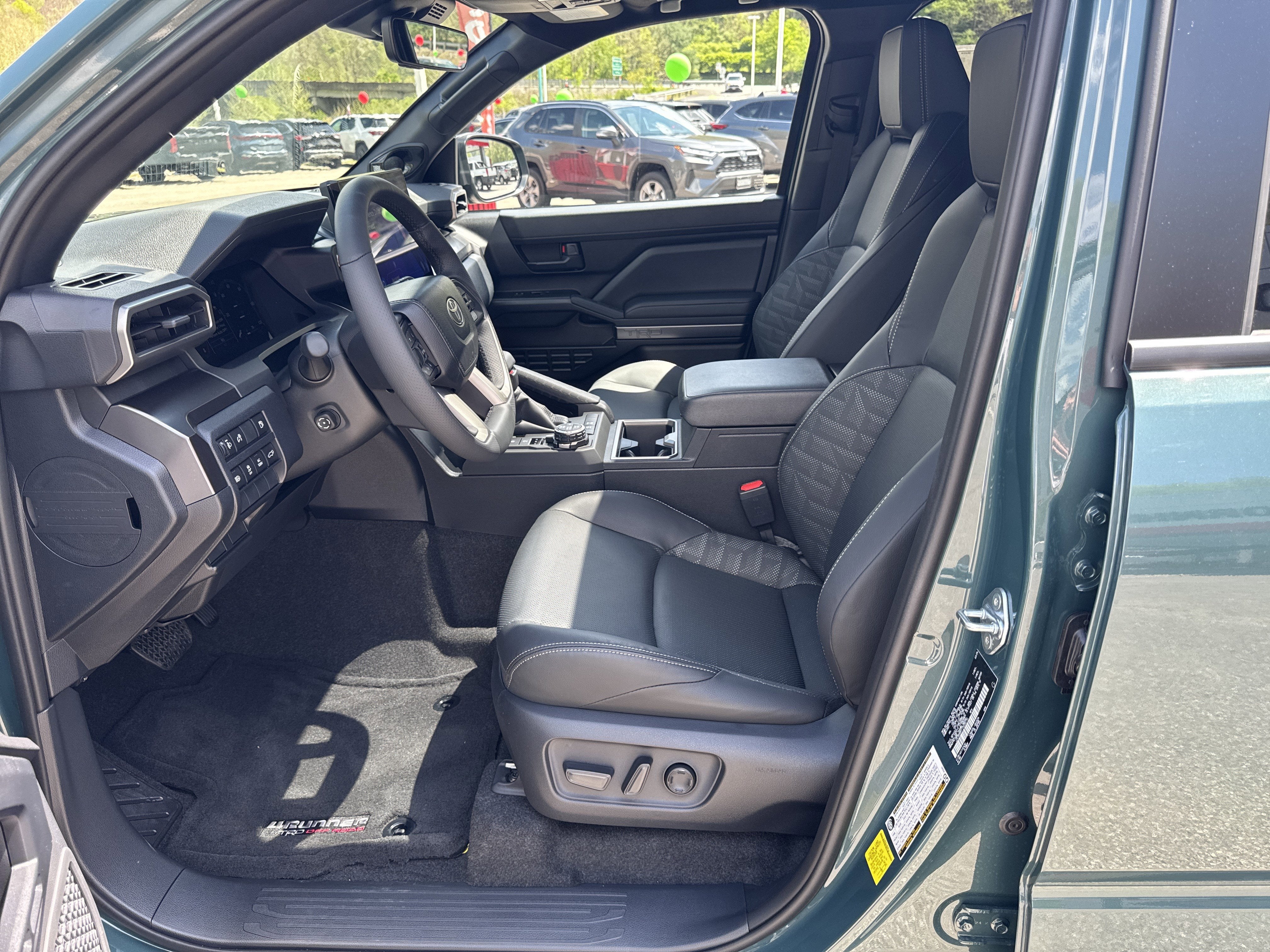 2026 Toyota 4Runner i-FORCE MAX TRD Off-Road Premium i-FORCE MAX