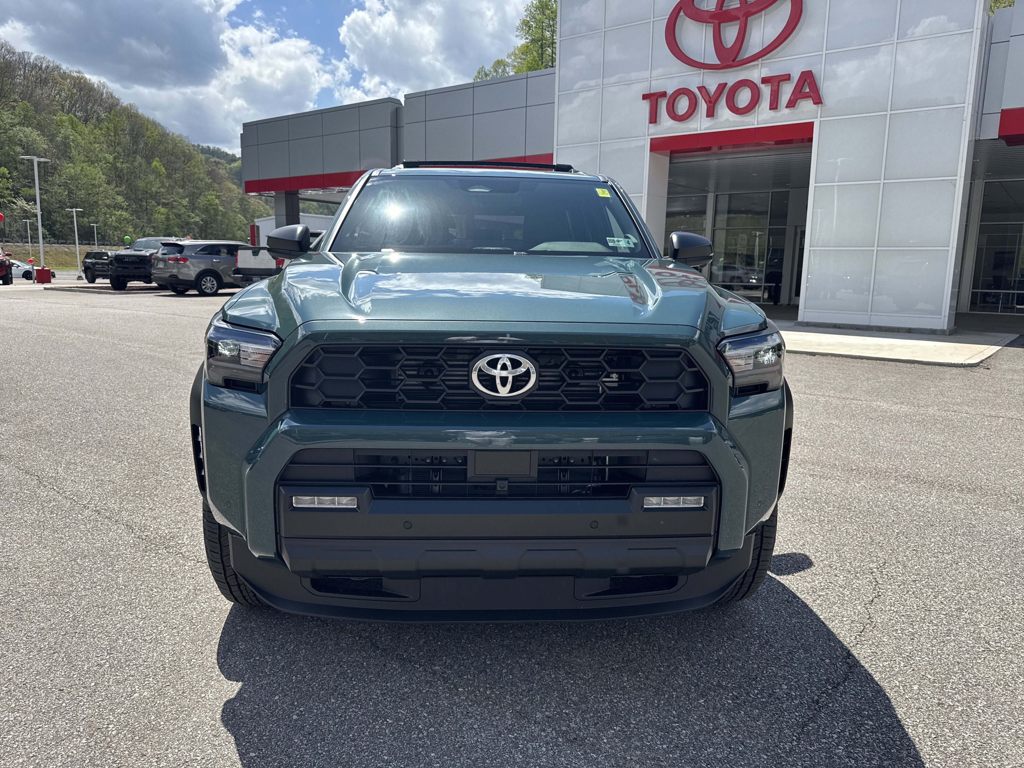 2026 Toyota 4Runner i-FORCE MAX TRD Off-Road Premium i-FORCE MAX