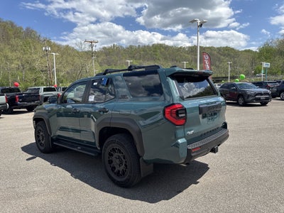 2026 Toyota 4Runner i-FORCE MAX TRD Off-Road Premium i-FORCE MAX