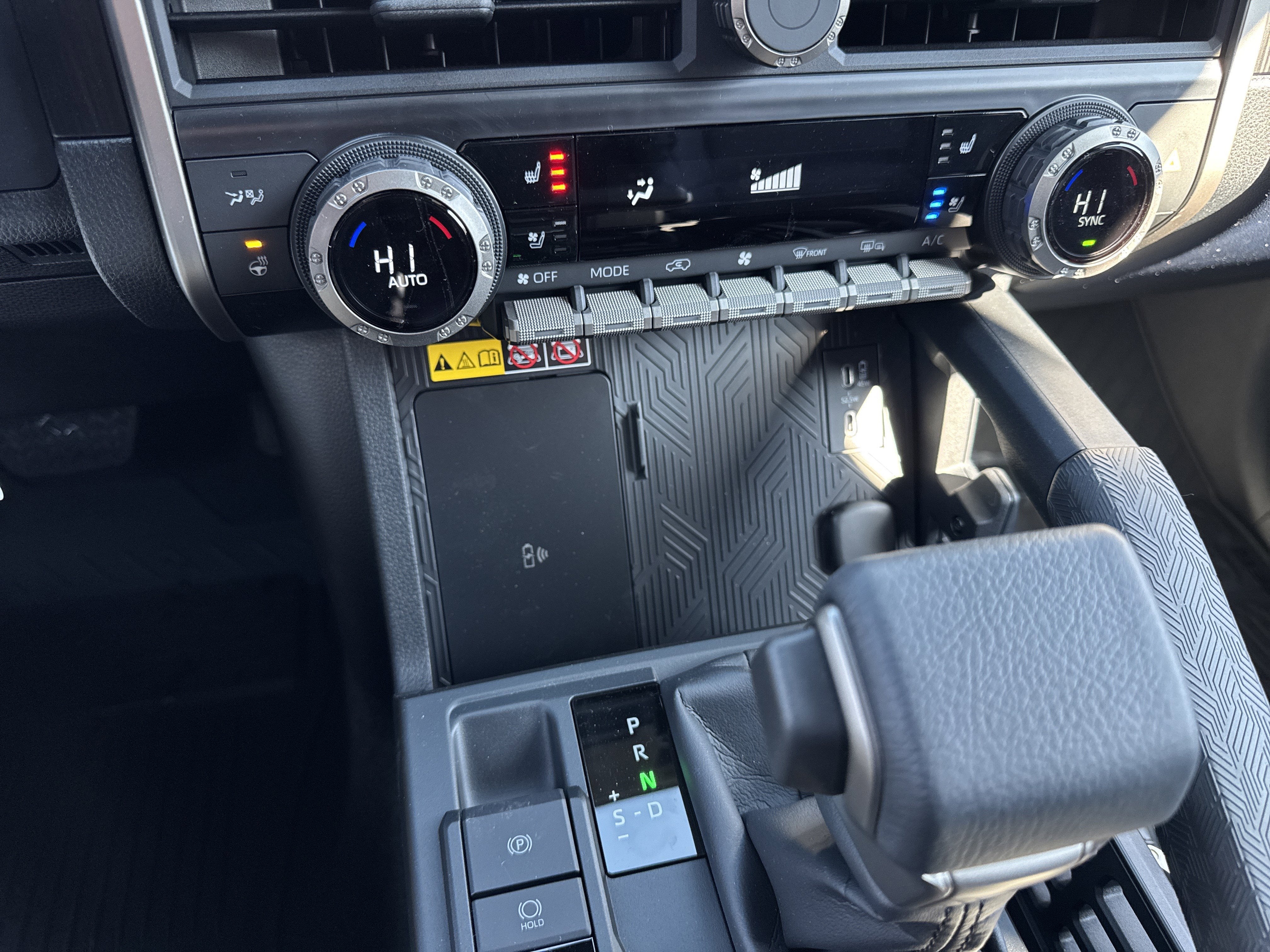 2026 Toyota 4Runner i-FORCE MAX Platinum