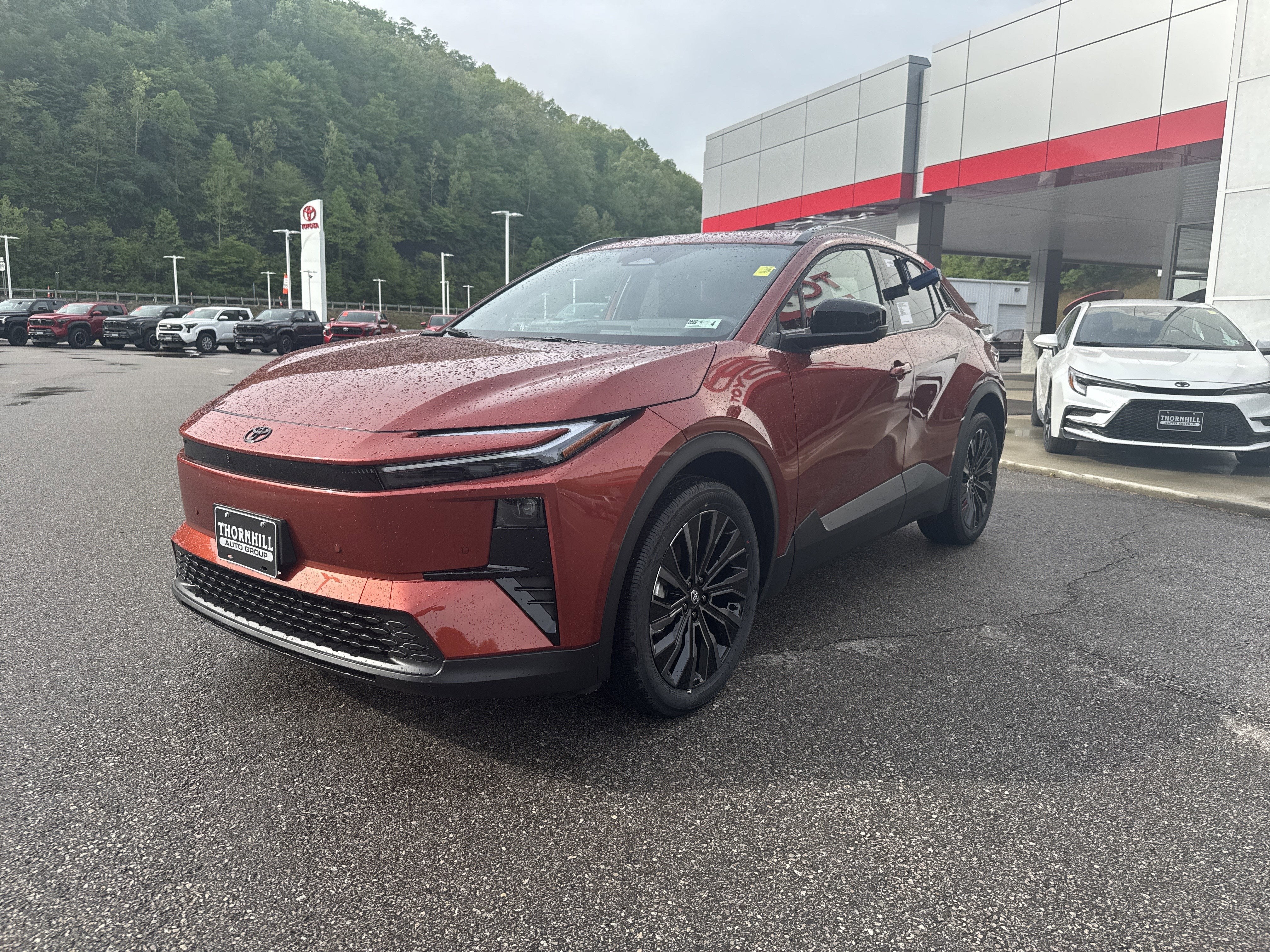 2026 Toyota C-HR XSE