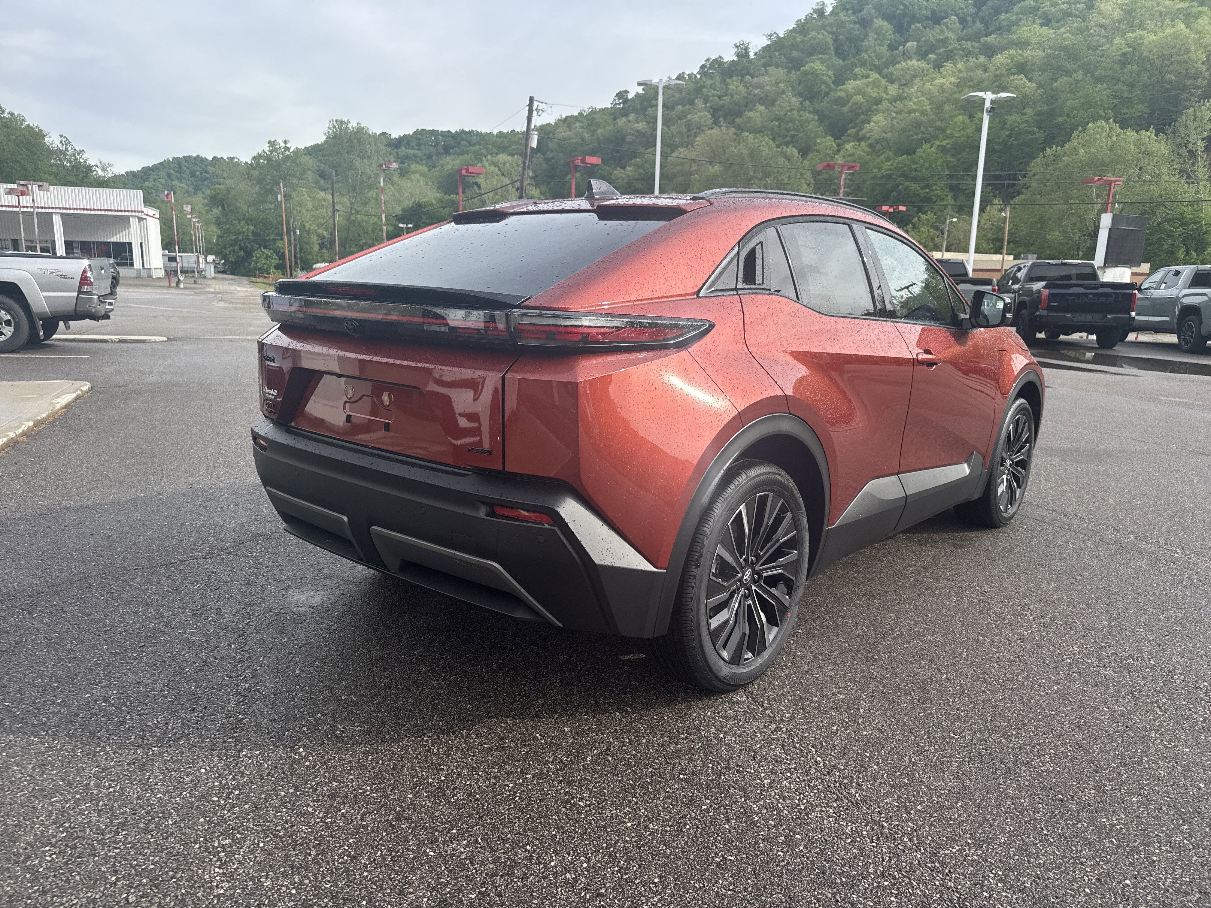 2026 Toyota C-HR XSE