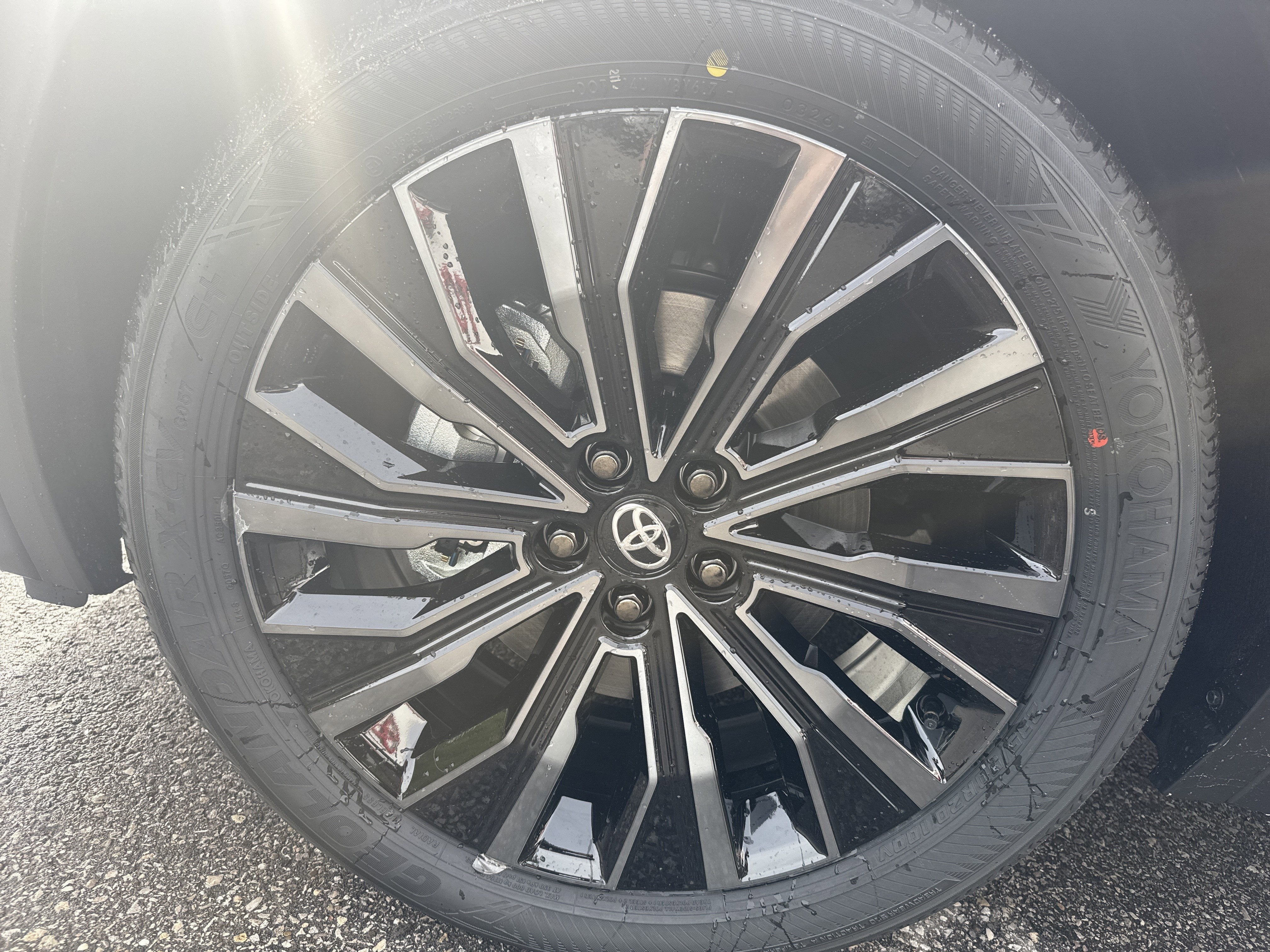 2026 Toyota C-HR XSE