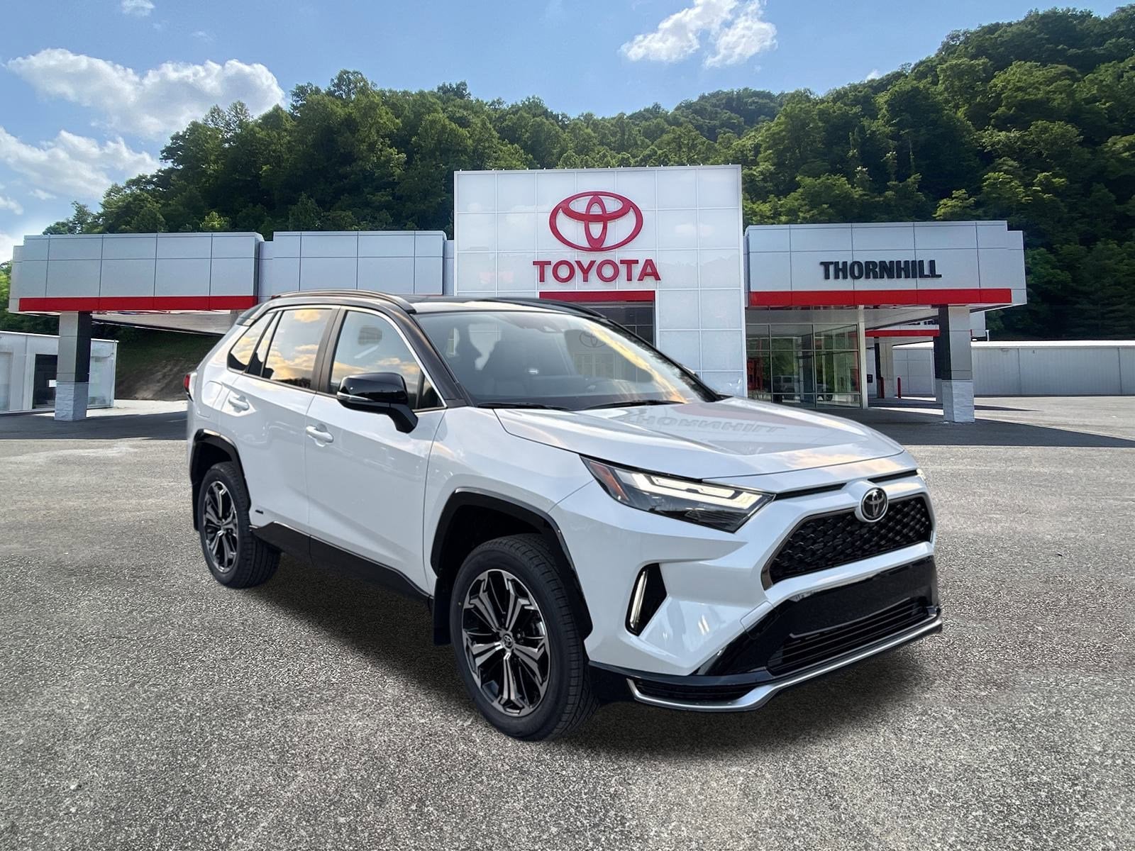 2025 Toyota RAV4 Plug-in Hybrid XSE