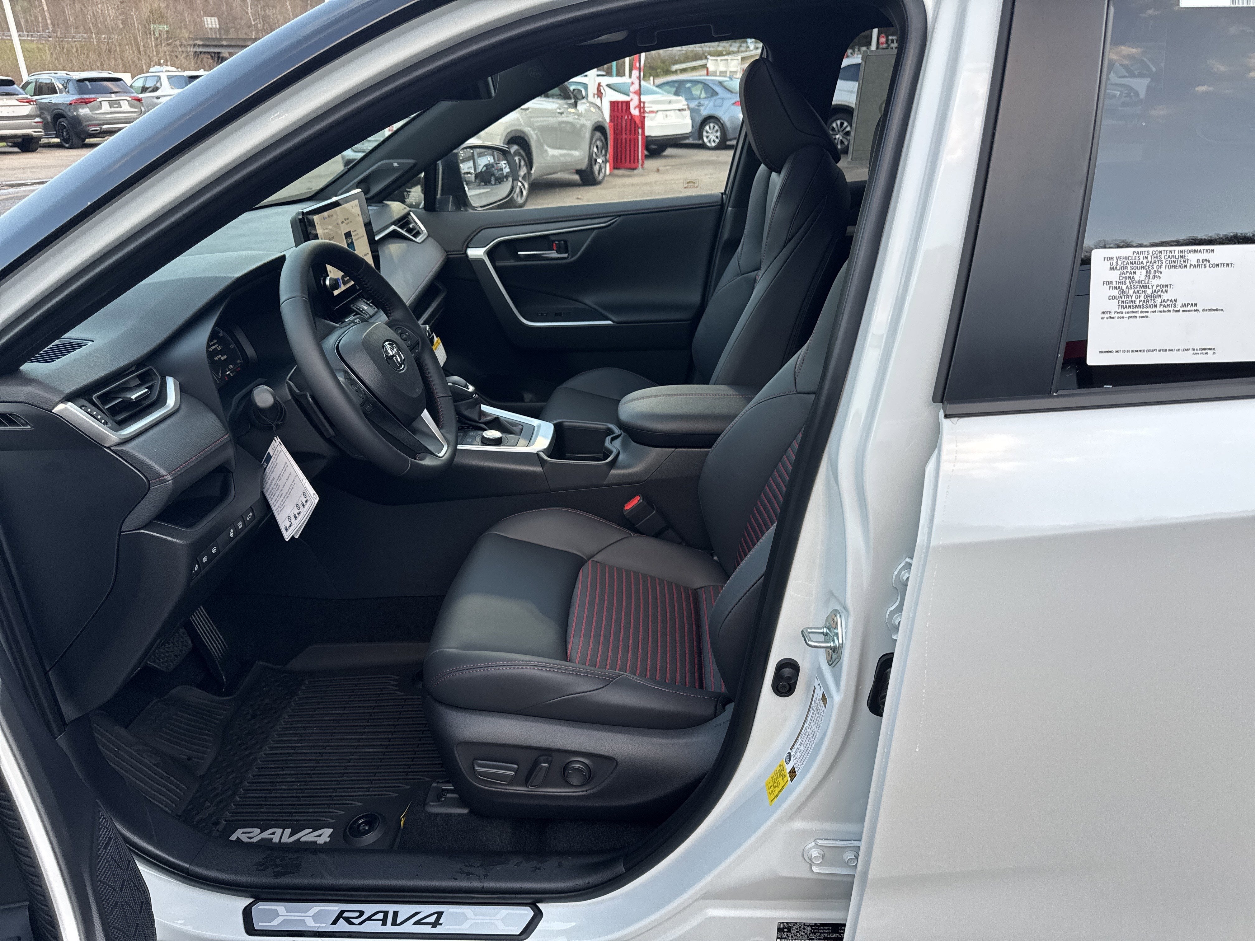 2025 Toyota RAV4 Plug-in Hybrid XSE