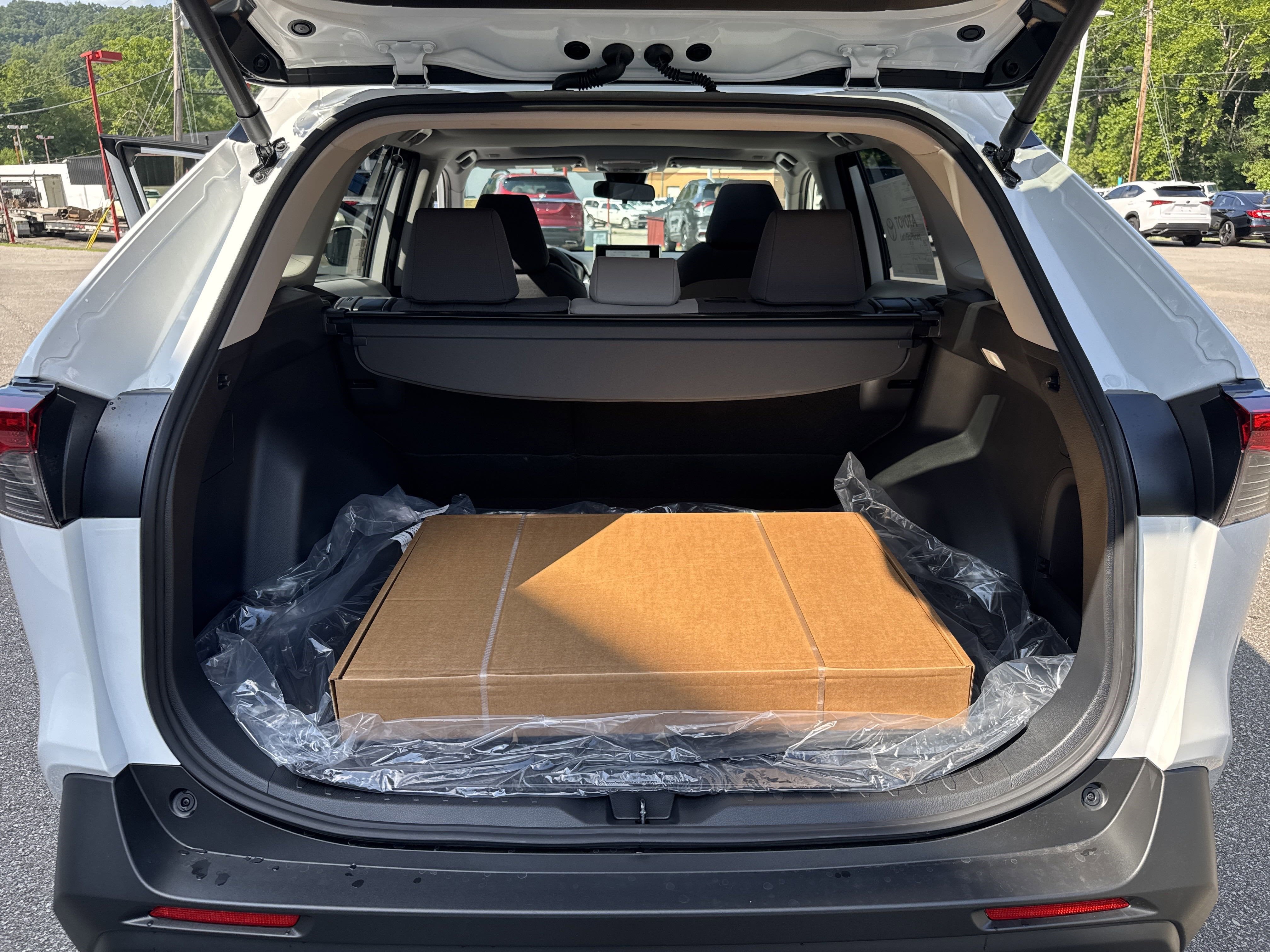 2025 Toyota RAV4 Hybrid Hybrid XLE