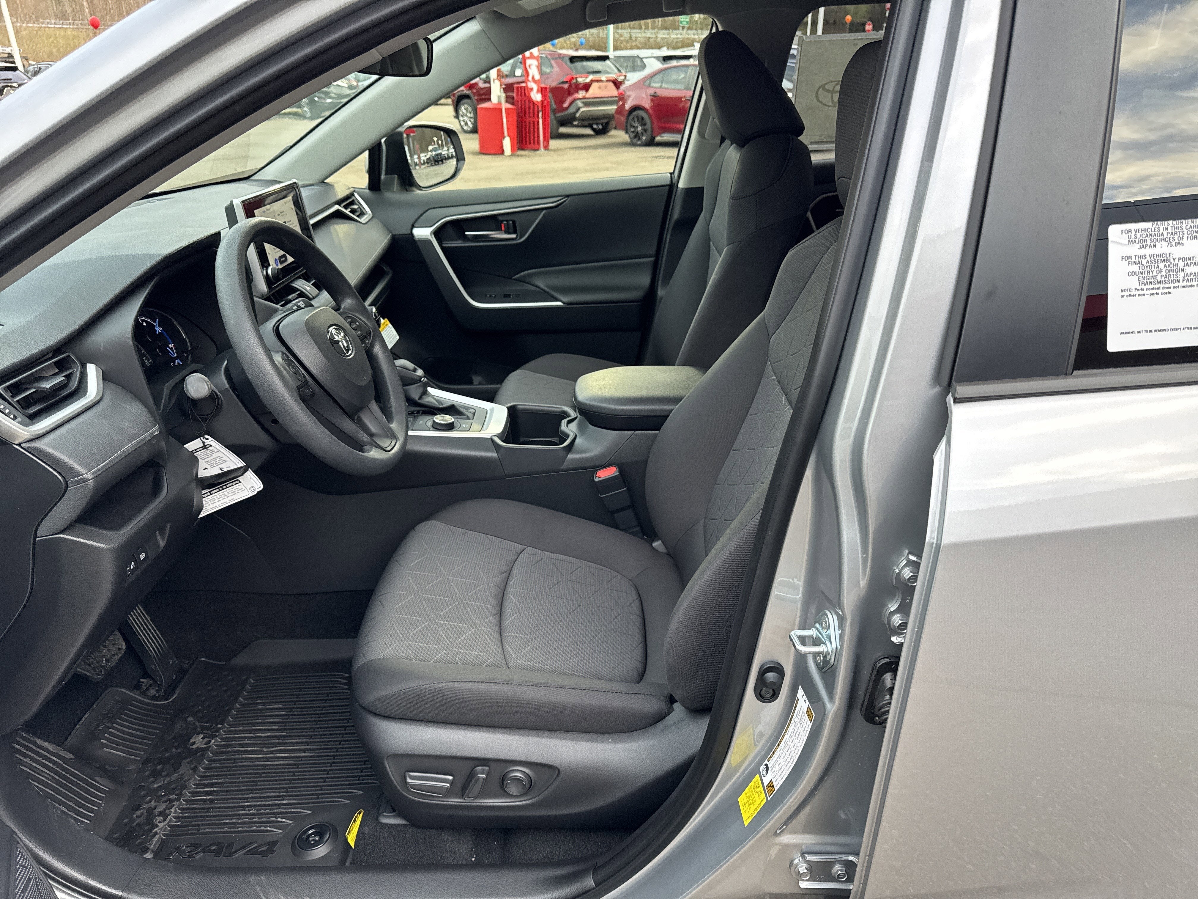 2025 Toyota RAV4 Hybrid Hybrid XLE