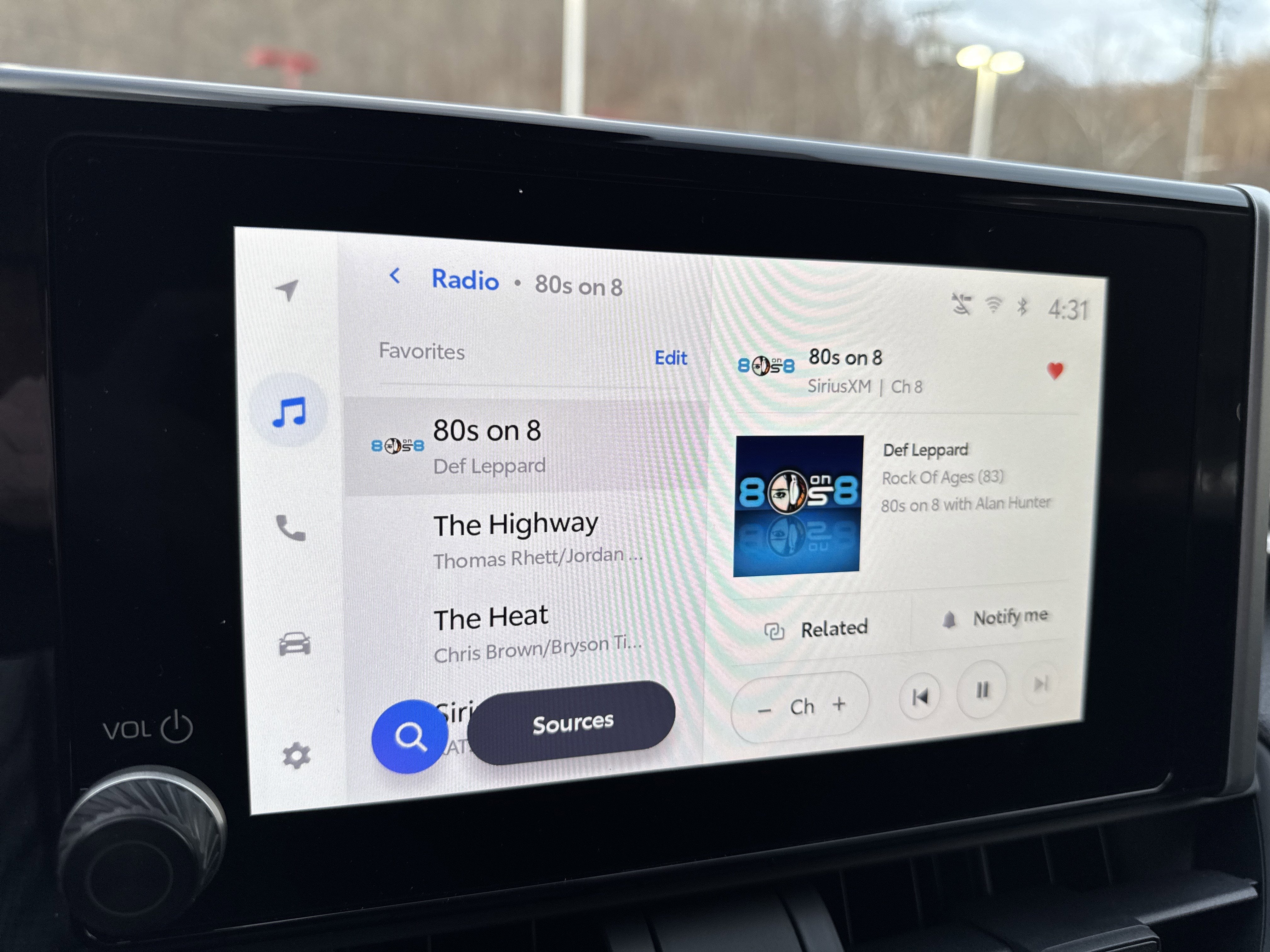 2025 Toyota RAV4 Hybrid Hybrid XLE