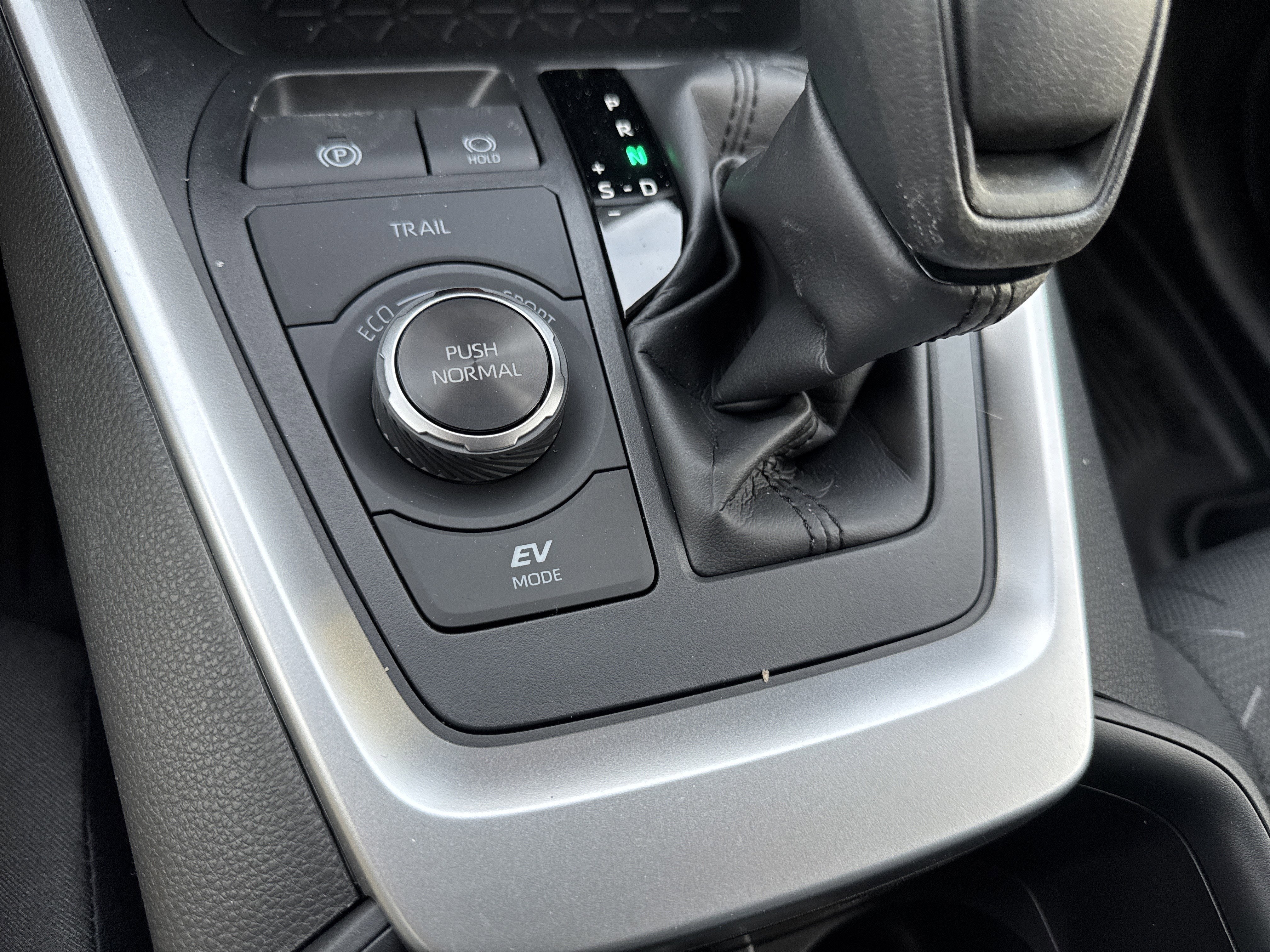 2025 Toyota RAV4 Hybrid Hybrid XLE