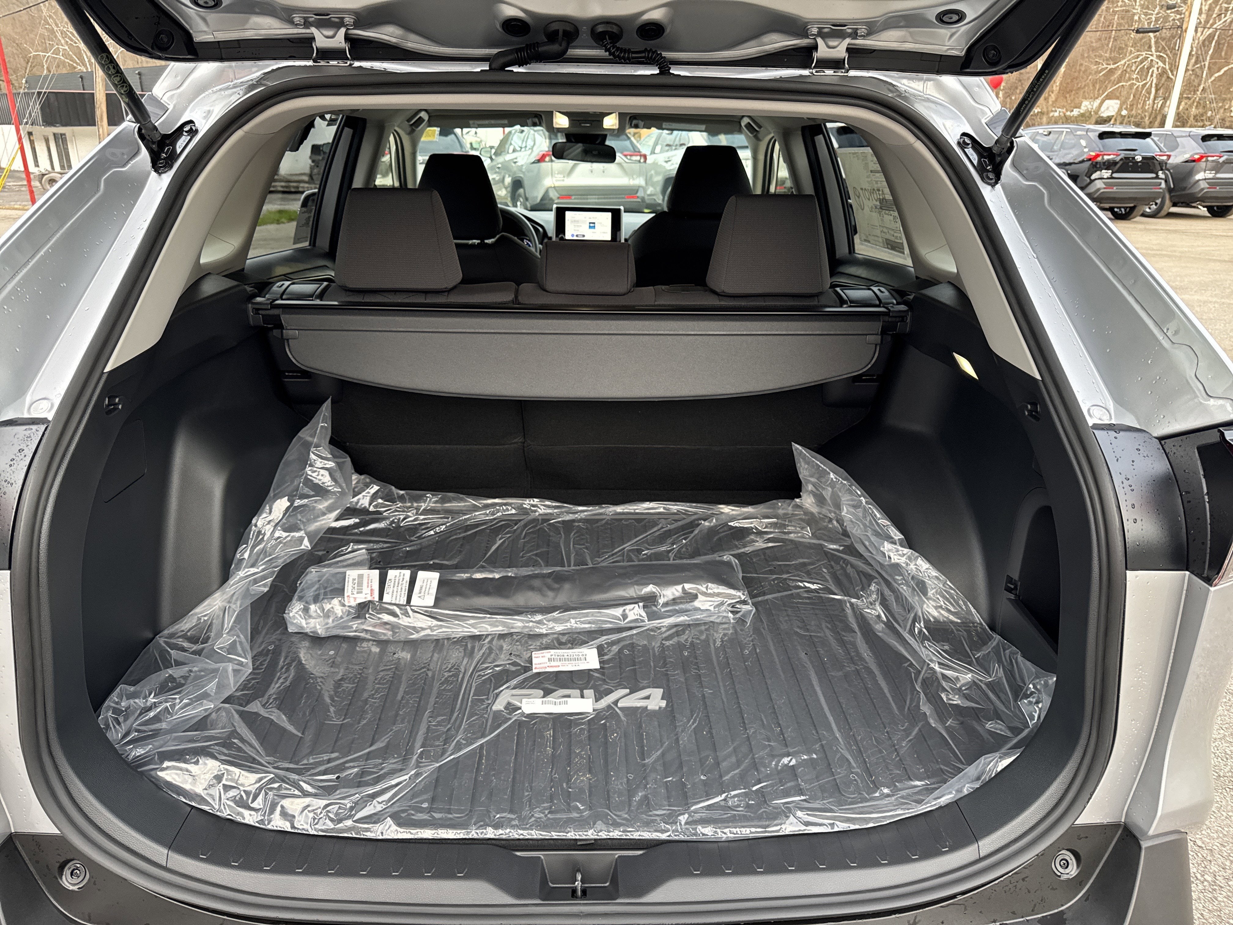 2025 Toyota RAV4 Hybrid Hybrid XLE