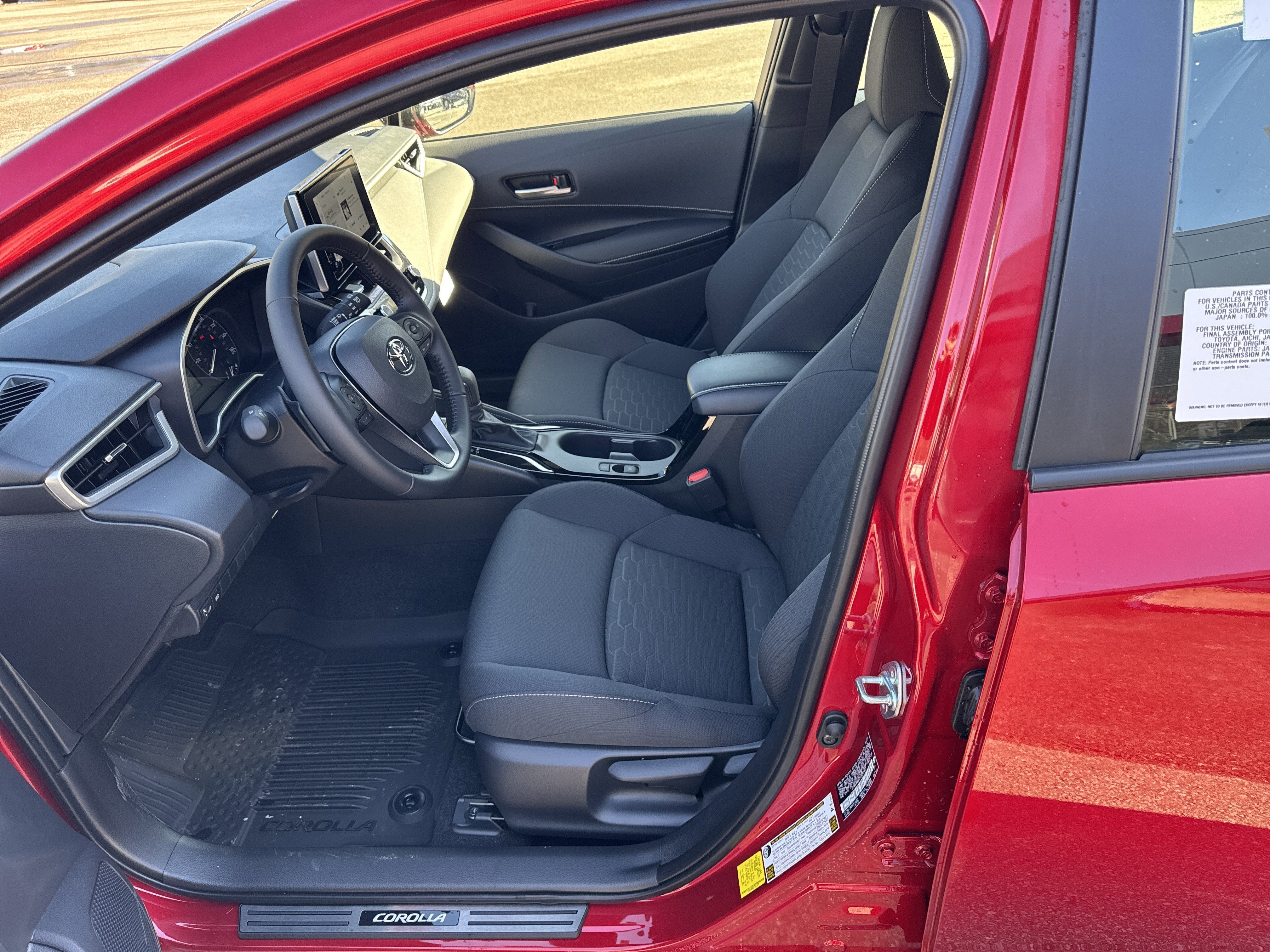 2026 Toyota Corolla Hatchback SE