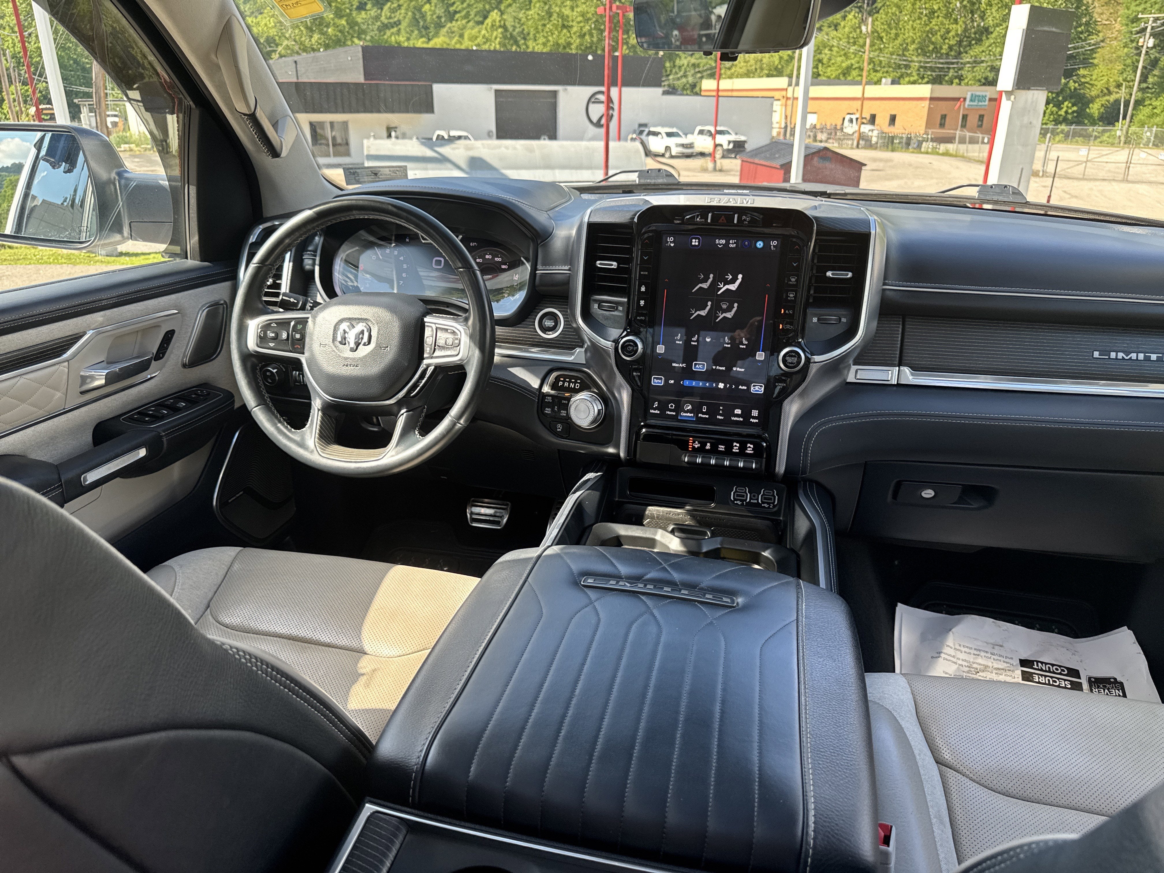 2023 RAM 1500 Limited