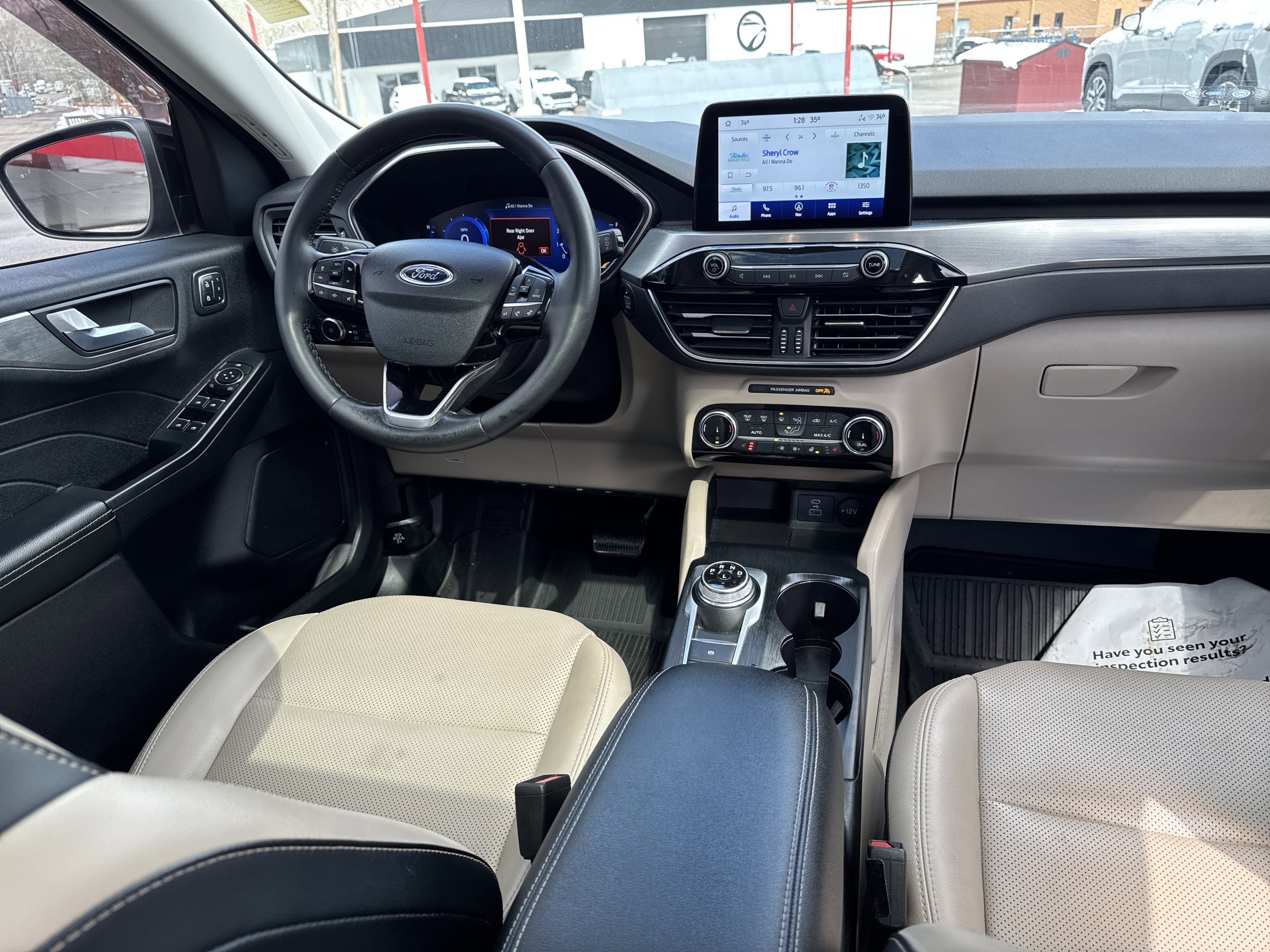 2022 Ford Escape Titanium