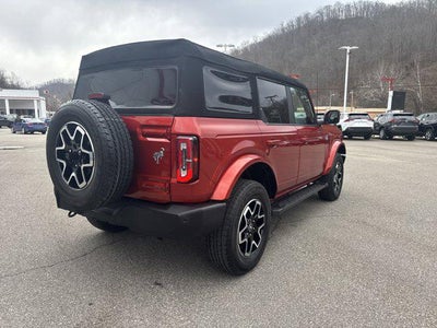 2024 Ford Bronco Outer Banks