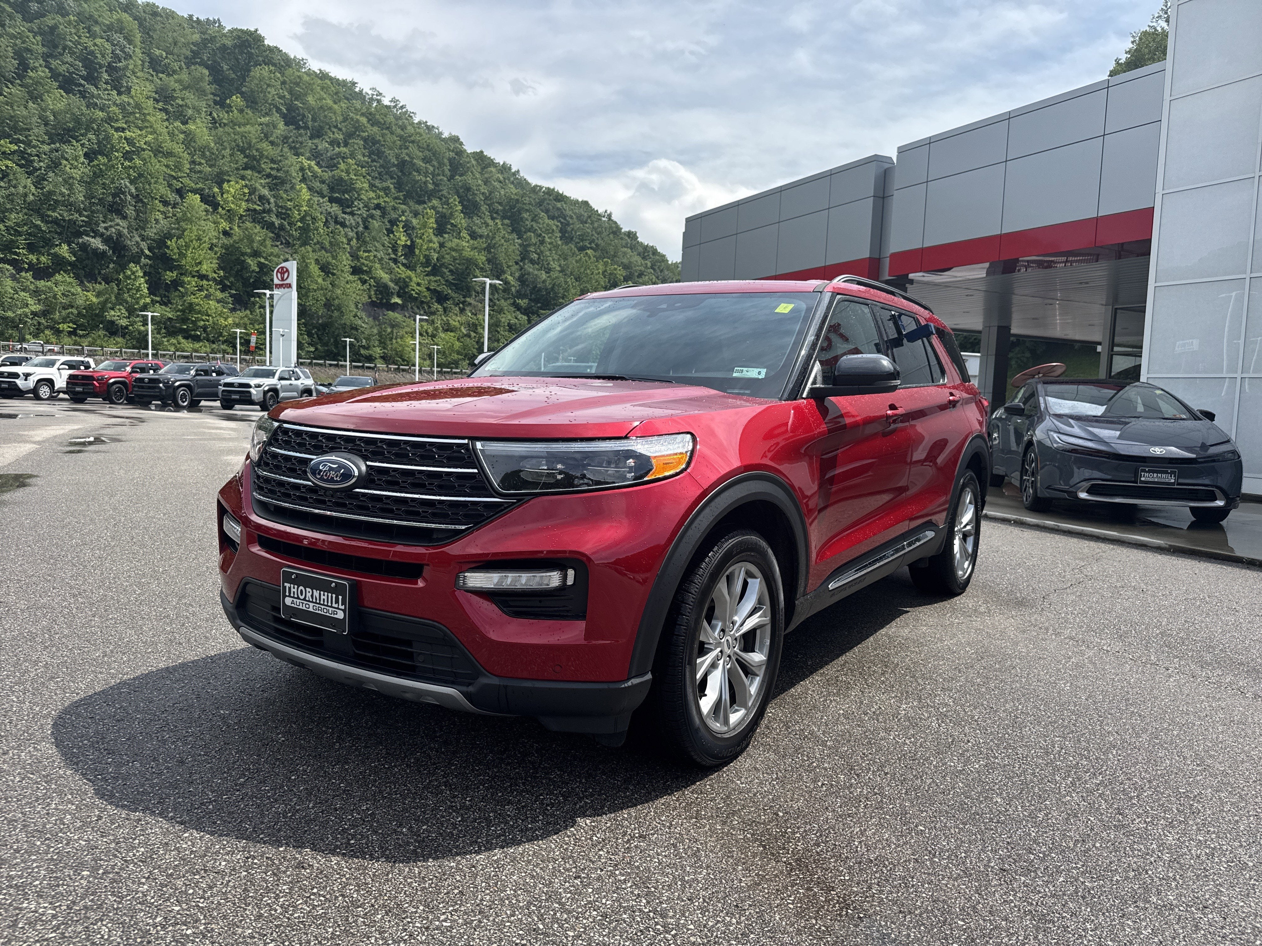 2023 Ford Explorer XLT
