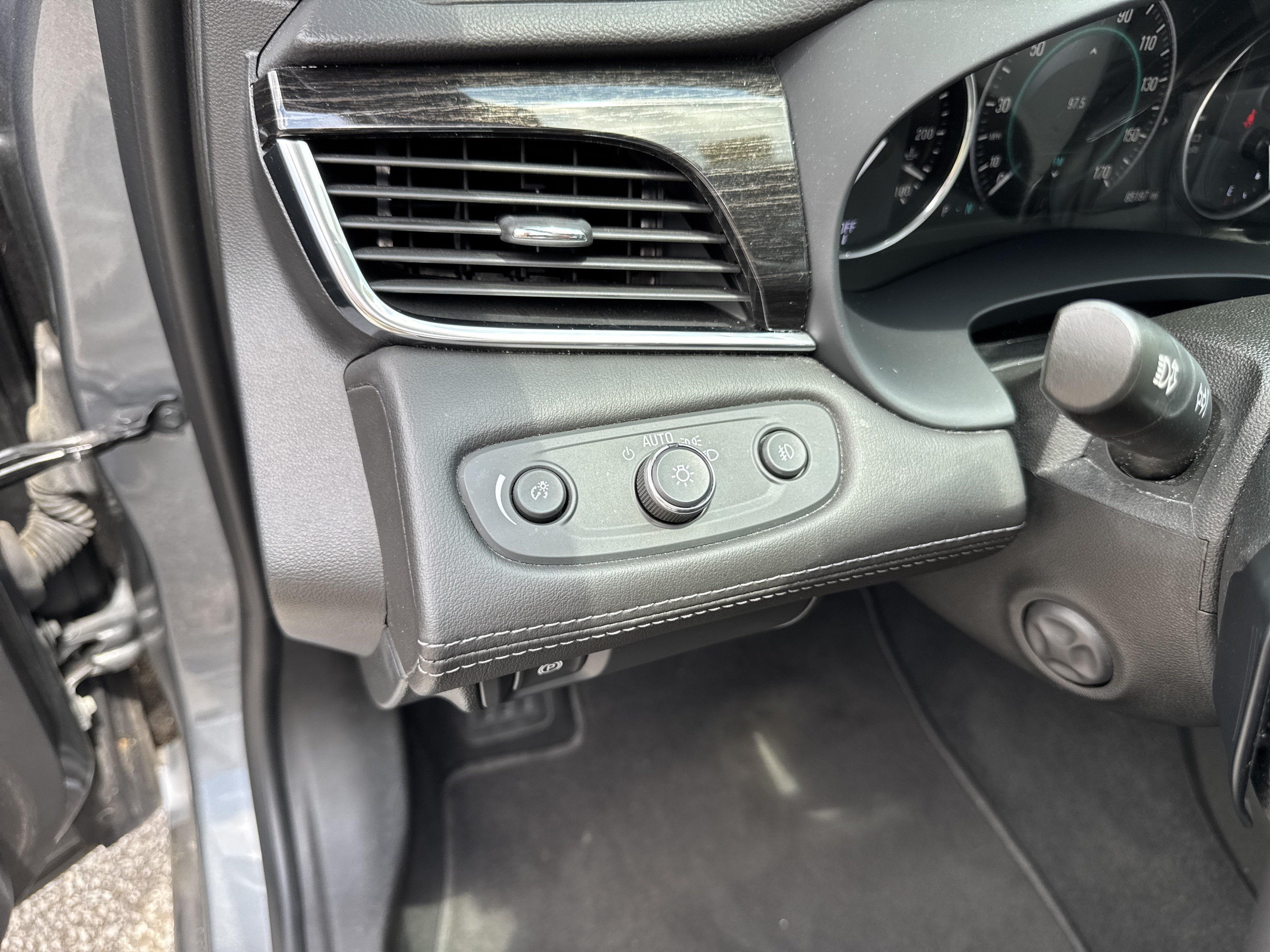 2019 Buick LaCrosse Essence