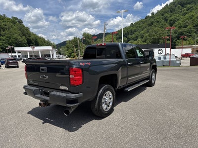 2017 Chevrolet Silverado 3500HD High Country